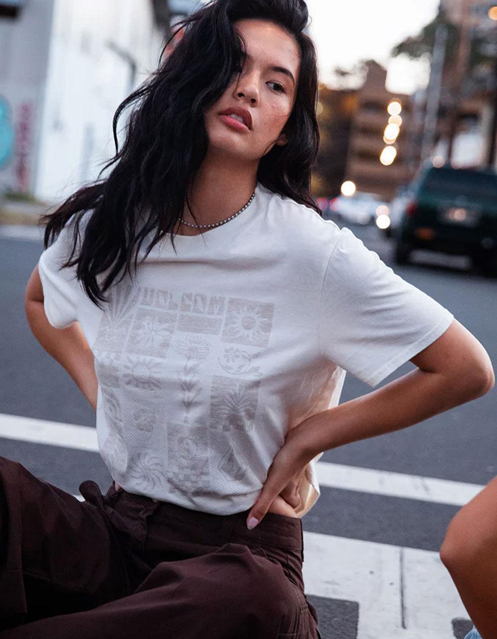 VOLCOM Lock It Up Womens Tee - BONE Product Image