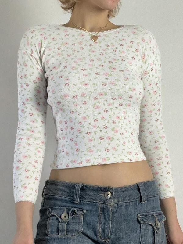 Ditsy Floral Print Crew Neck Long Sleeve Knit Product Image