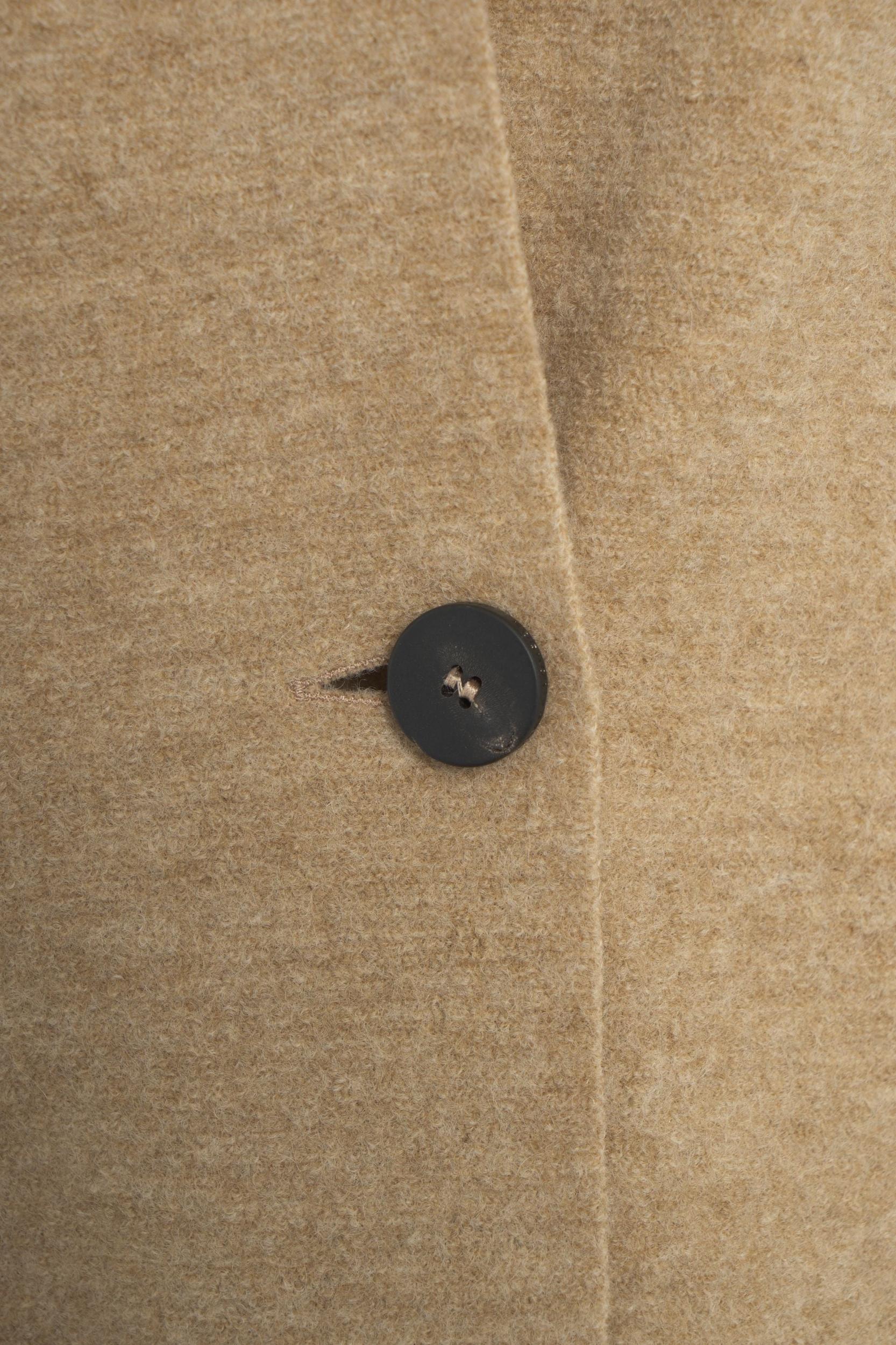 Virgin wool coat Product Image