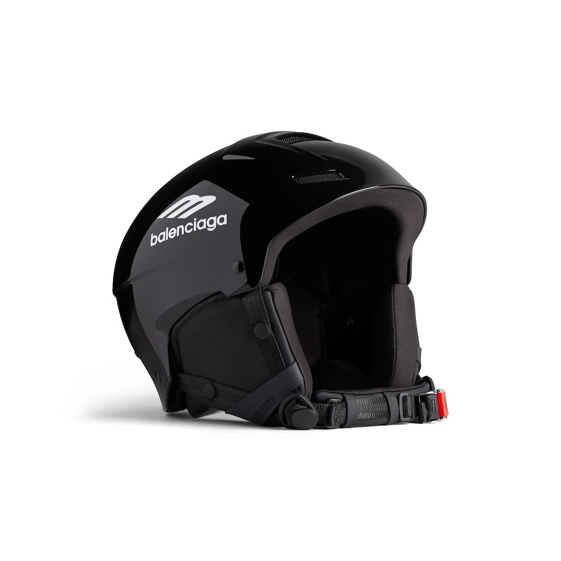 Helmet in Black Product Image