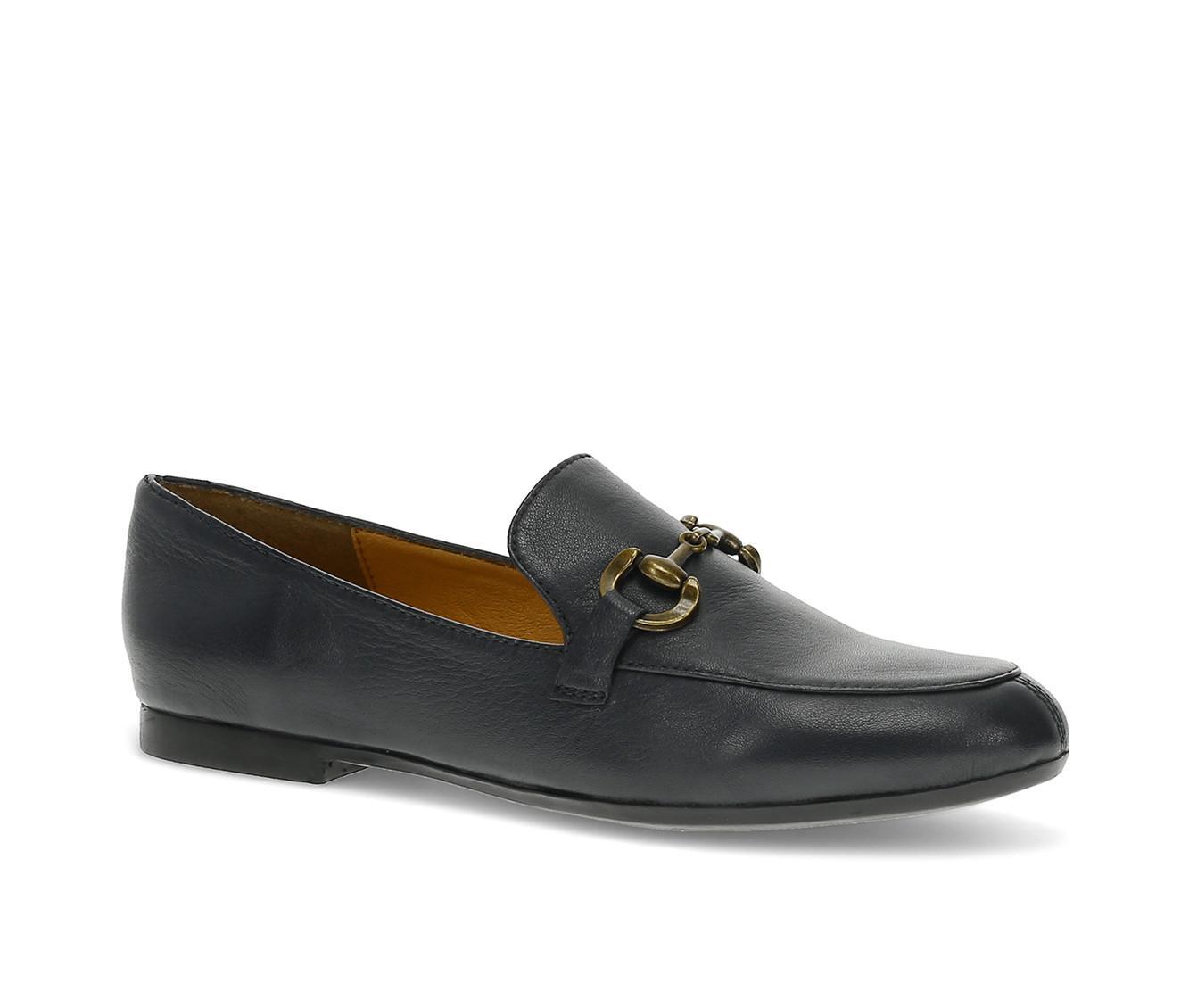 Women's Baretraps Wyatt Loafers Product Image