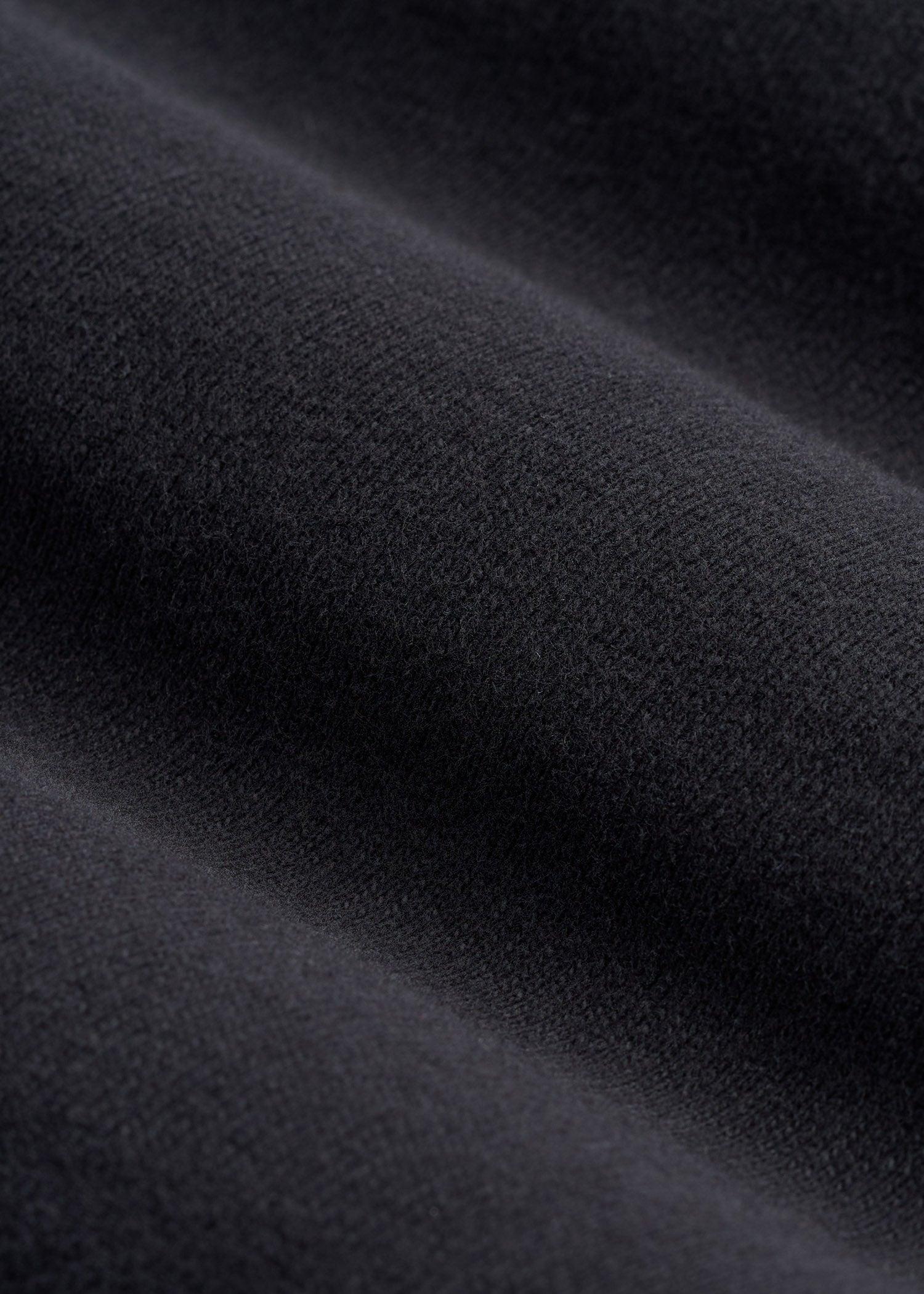 LJ&S Long Sleeve Workwear Pocket Tee for Tall Men in Black Male Product Image