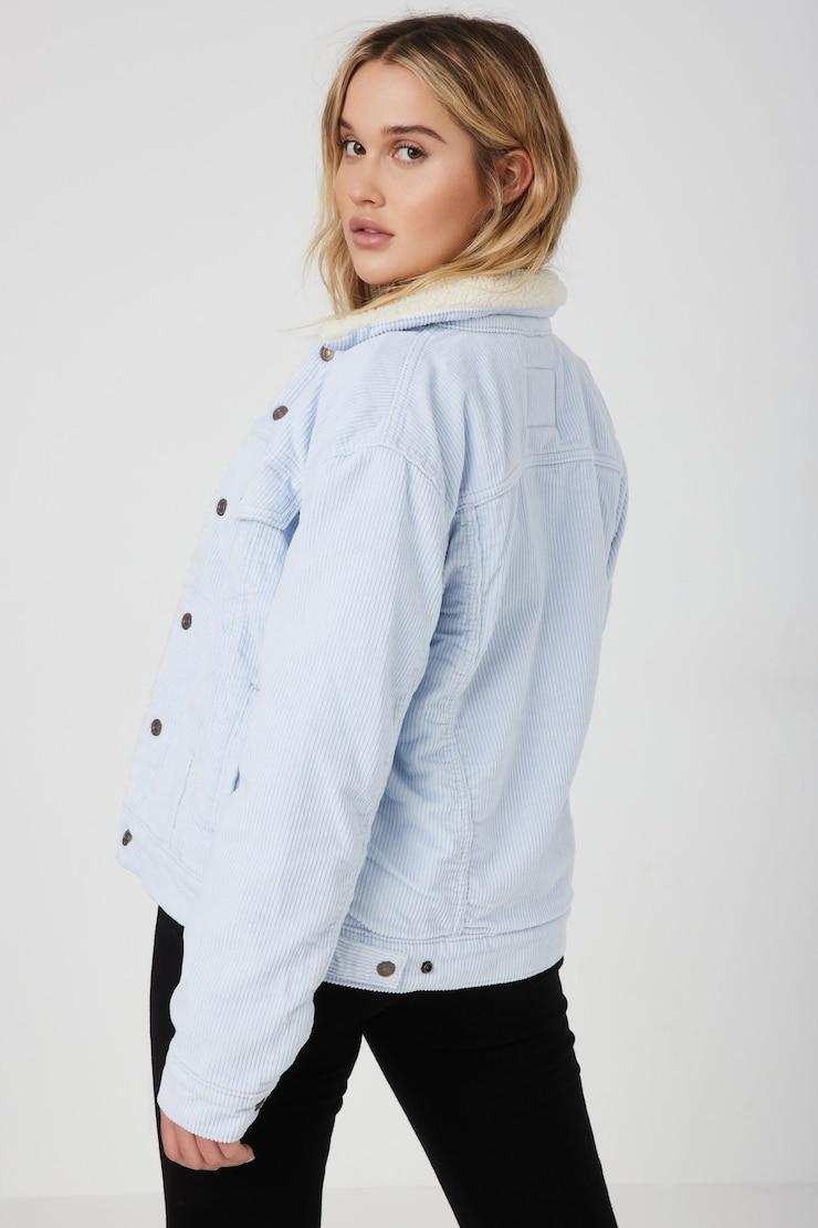 LEVI'S Ex-Boyfriend Sherpa Trucker Jacket Product Image