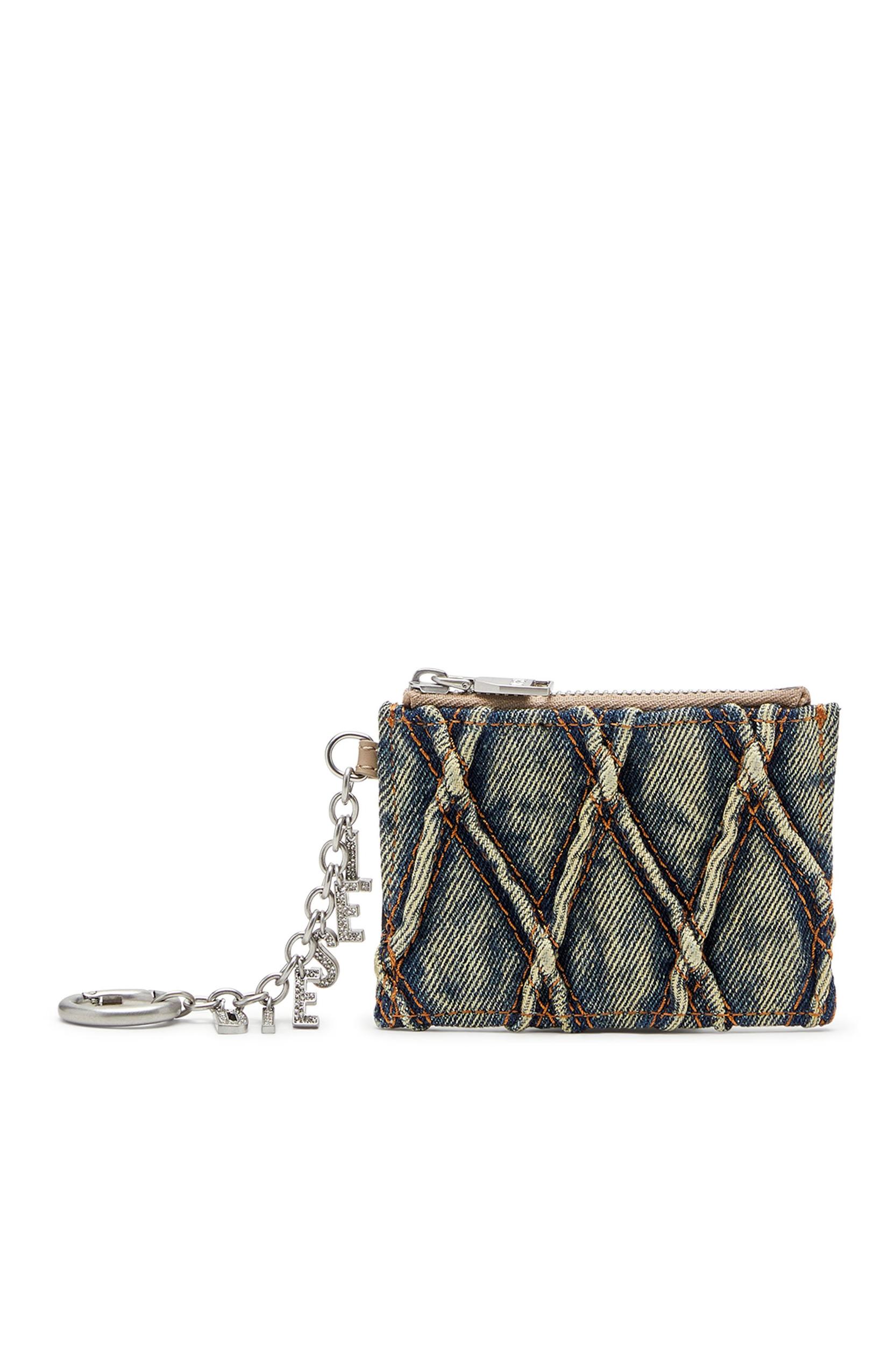 CARD HOLDER WITH CHAIN Product Image