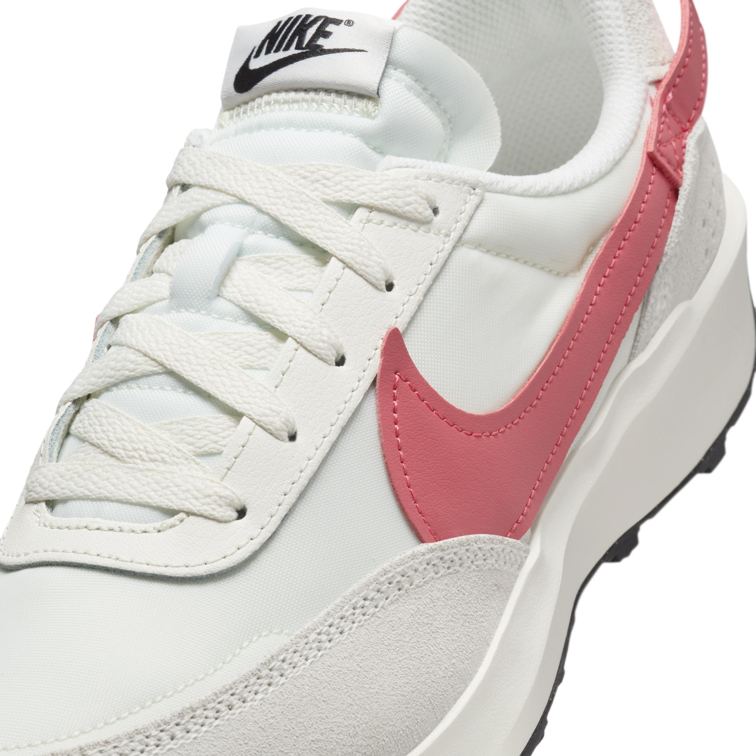 Nike Waffle Debut Women's Shoes,  Product Image