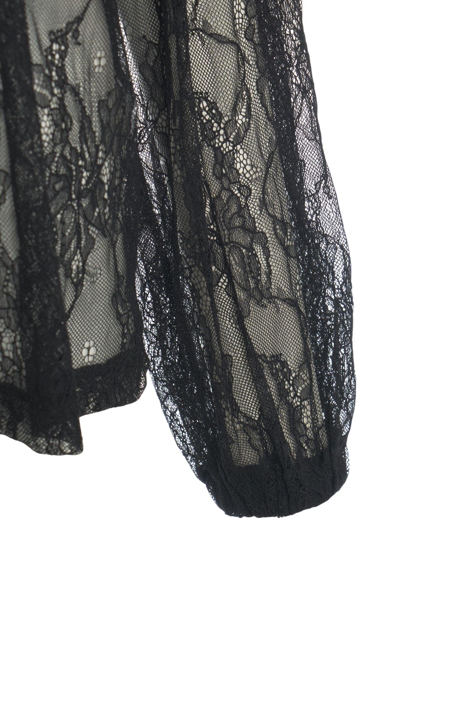 Lace blouse with bow collar Product Image