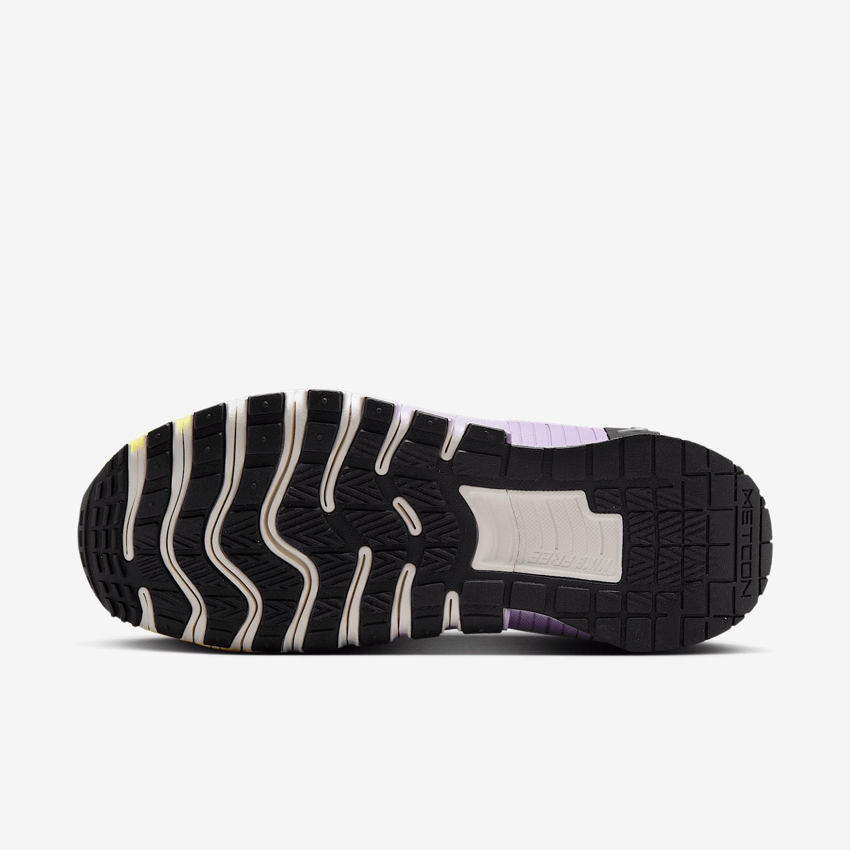 Nike Womens Free Metcon 6 SE Workout Shoes | HJ6214-001 Product Image