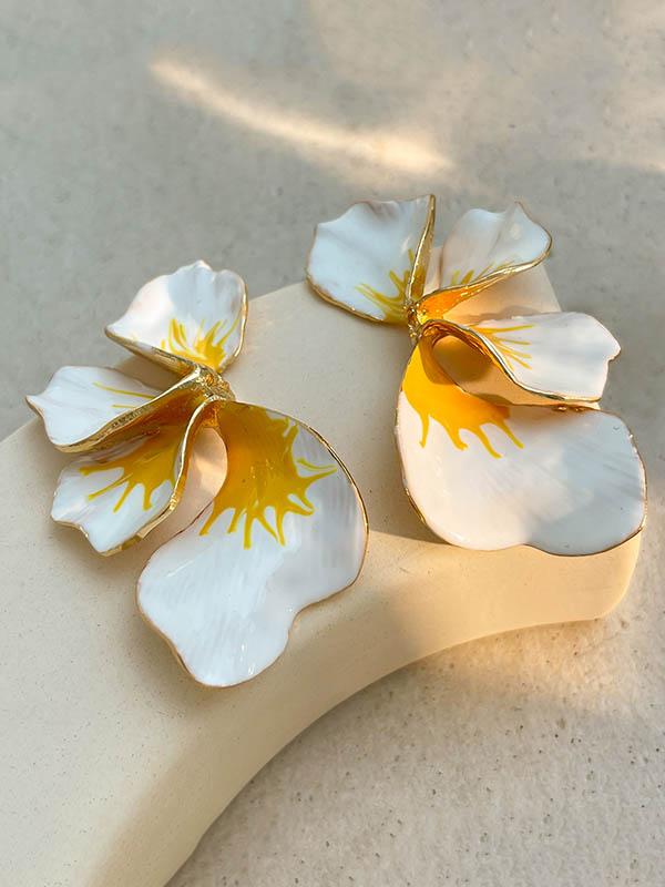 Flower Shape Drop Earrings Product Image