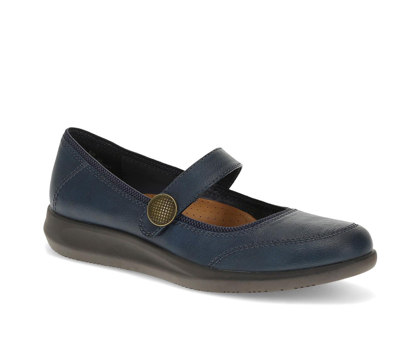 Women's Baretraps Joesie Mary Jane Shoes Product Image