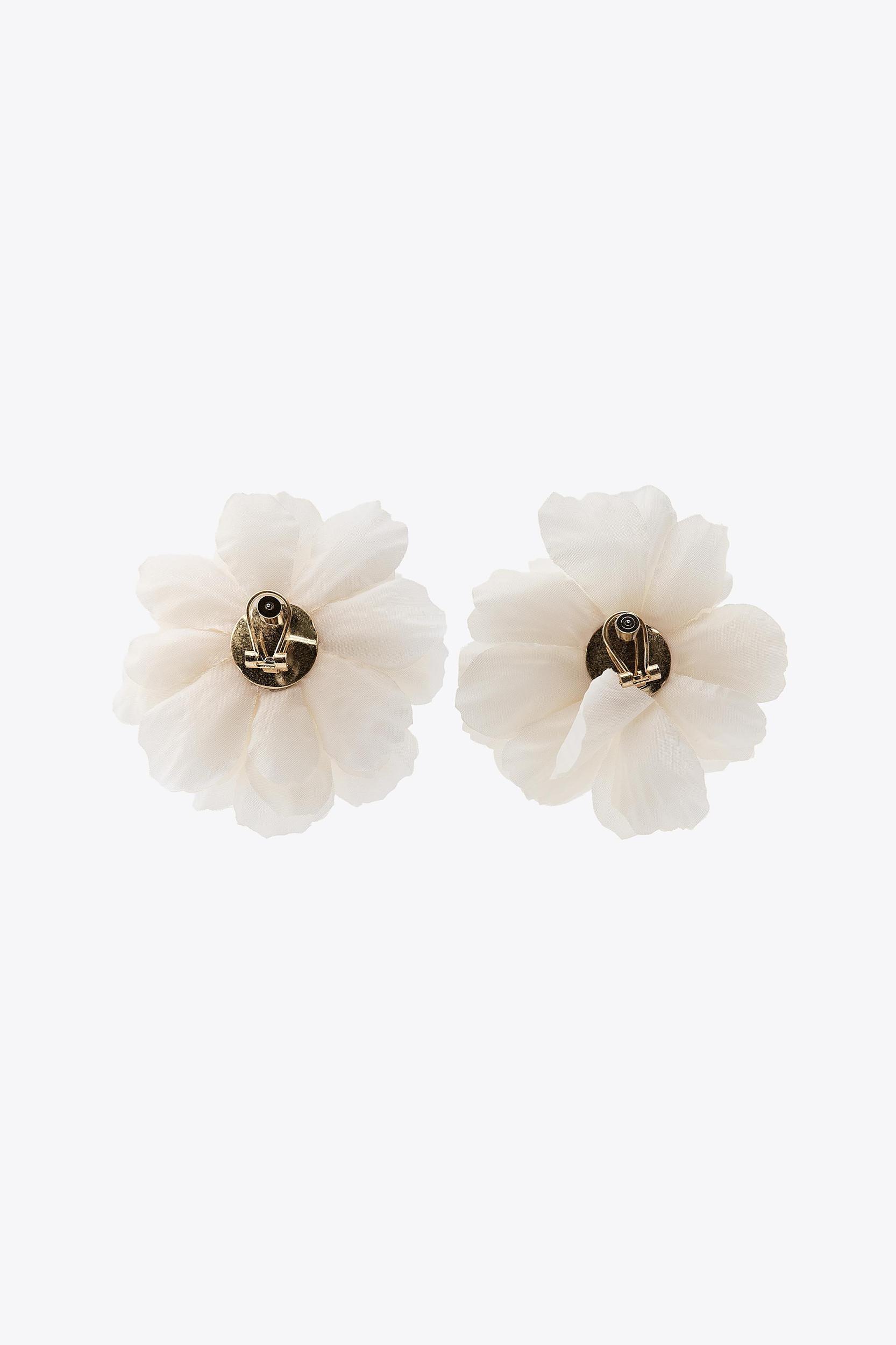 WOVEN FLOWER BEADED EARRINGS Product Image