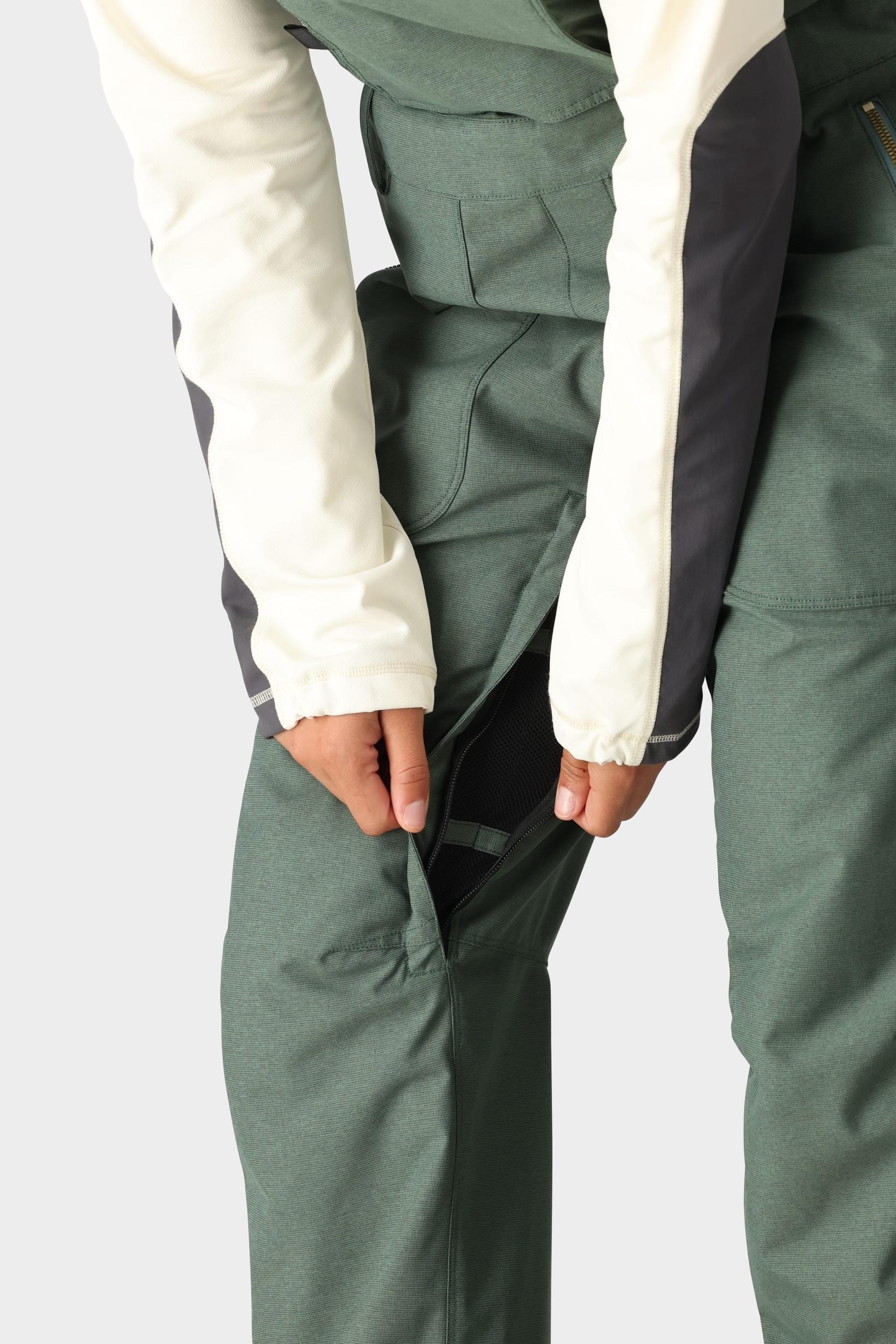 686 Women's Black Magic Insulated Bib Female Product Image