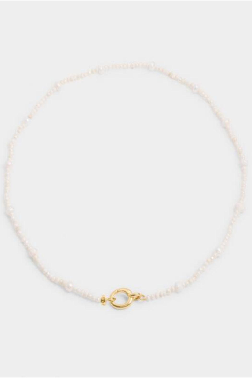 Pearl Glow Choker Product Image