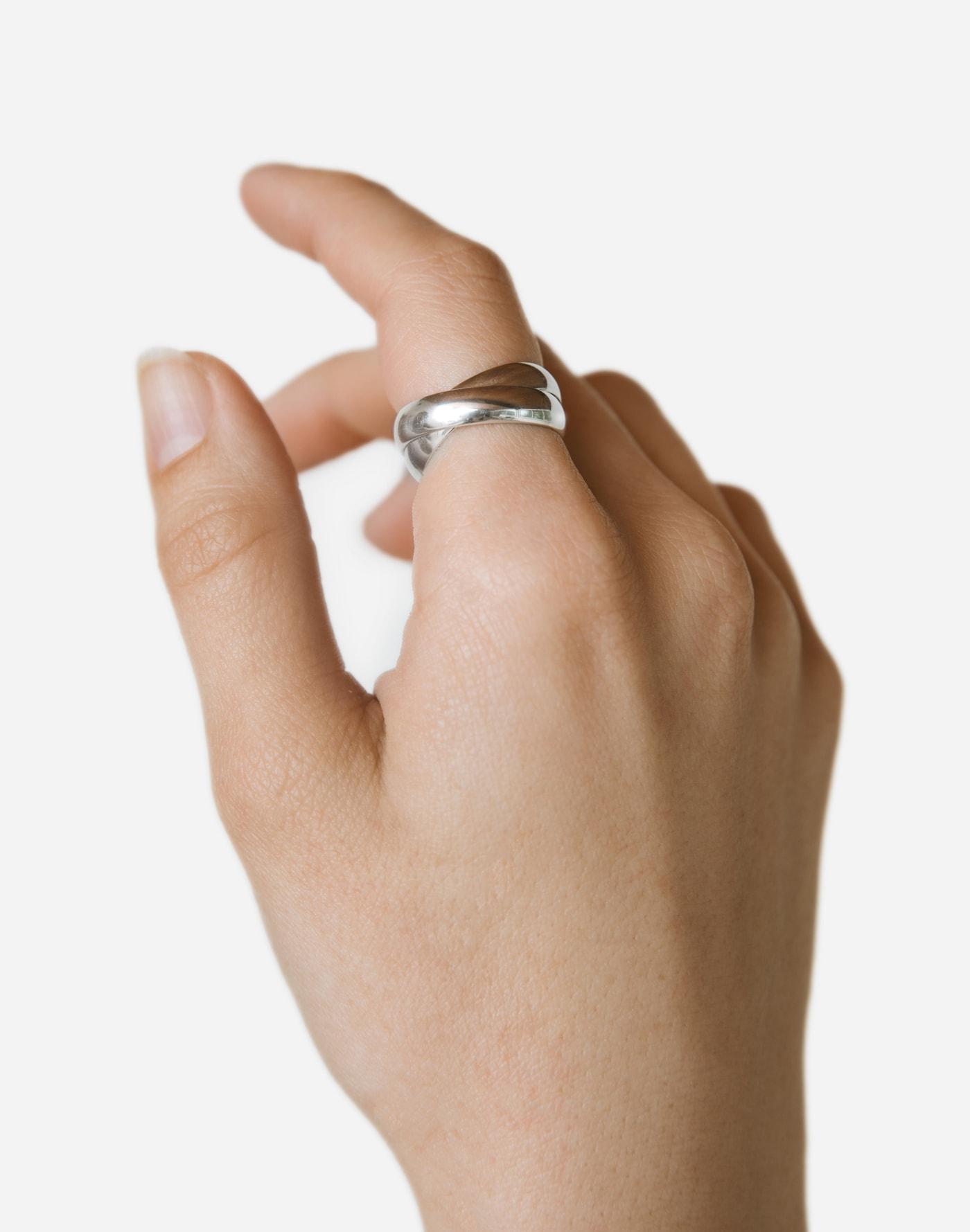 Maslo Jewelry Small Linked Ring Sterling Silver Product Image