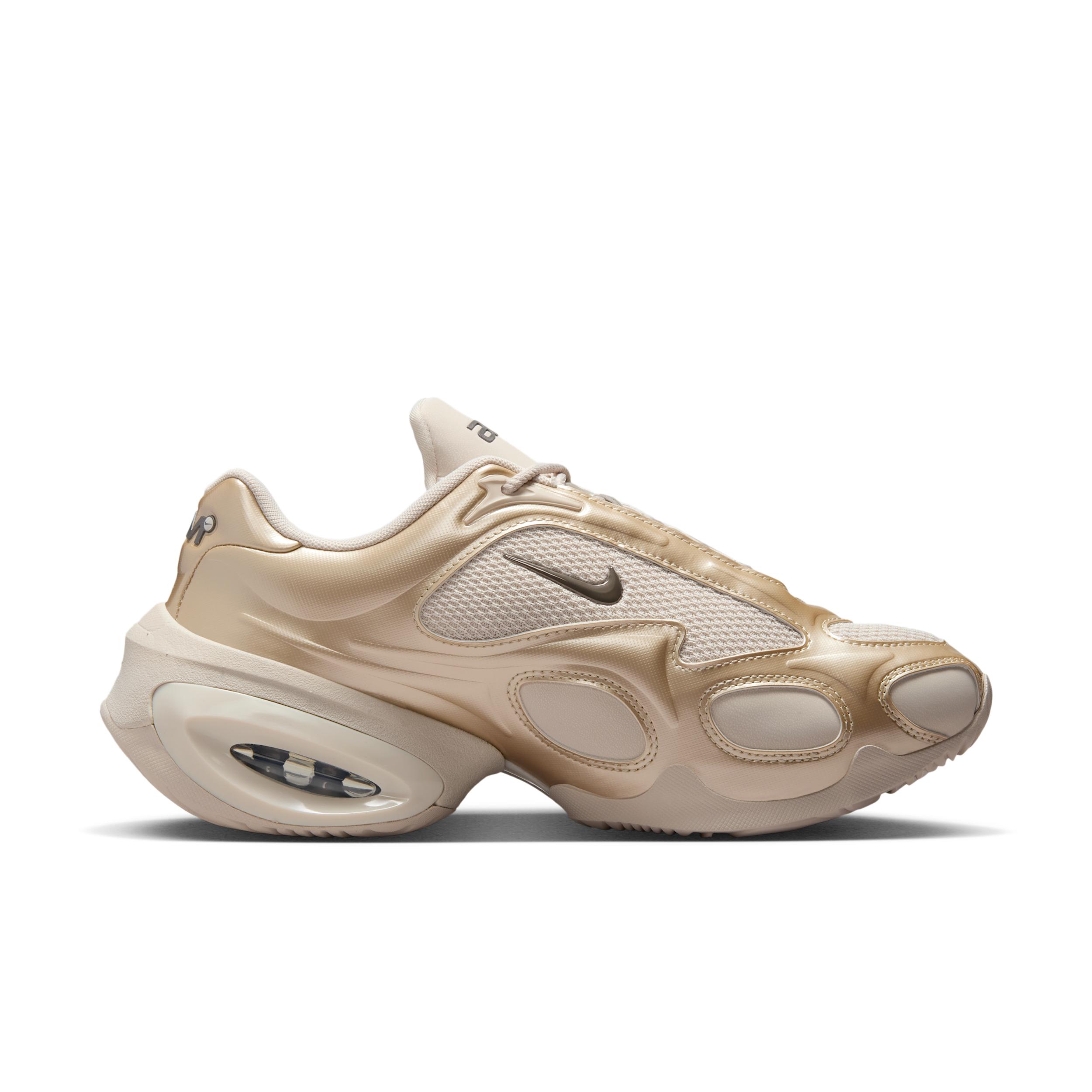Nike Women's Air Max Muse Shoes Product Image