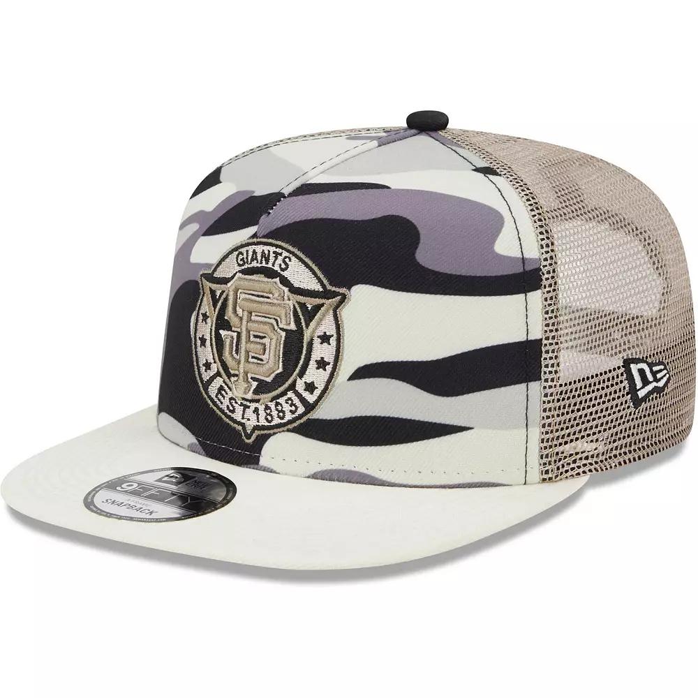 Men's New Era White San Francisco Giants Chrome Camo A-Frame 9FIFTY Trucker Snapback Hat Product Image