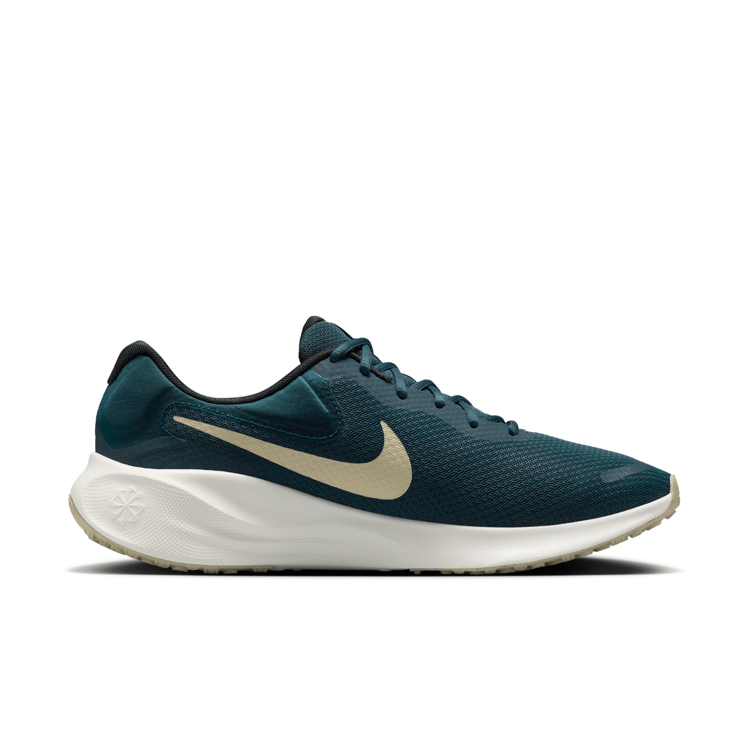 Nike Men's Revolution 7 Road Running Shoes Product Image