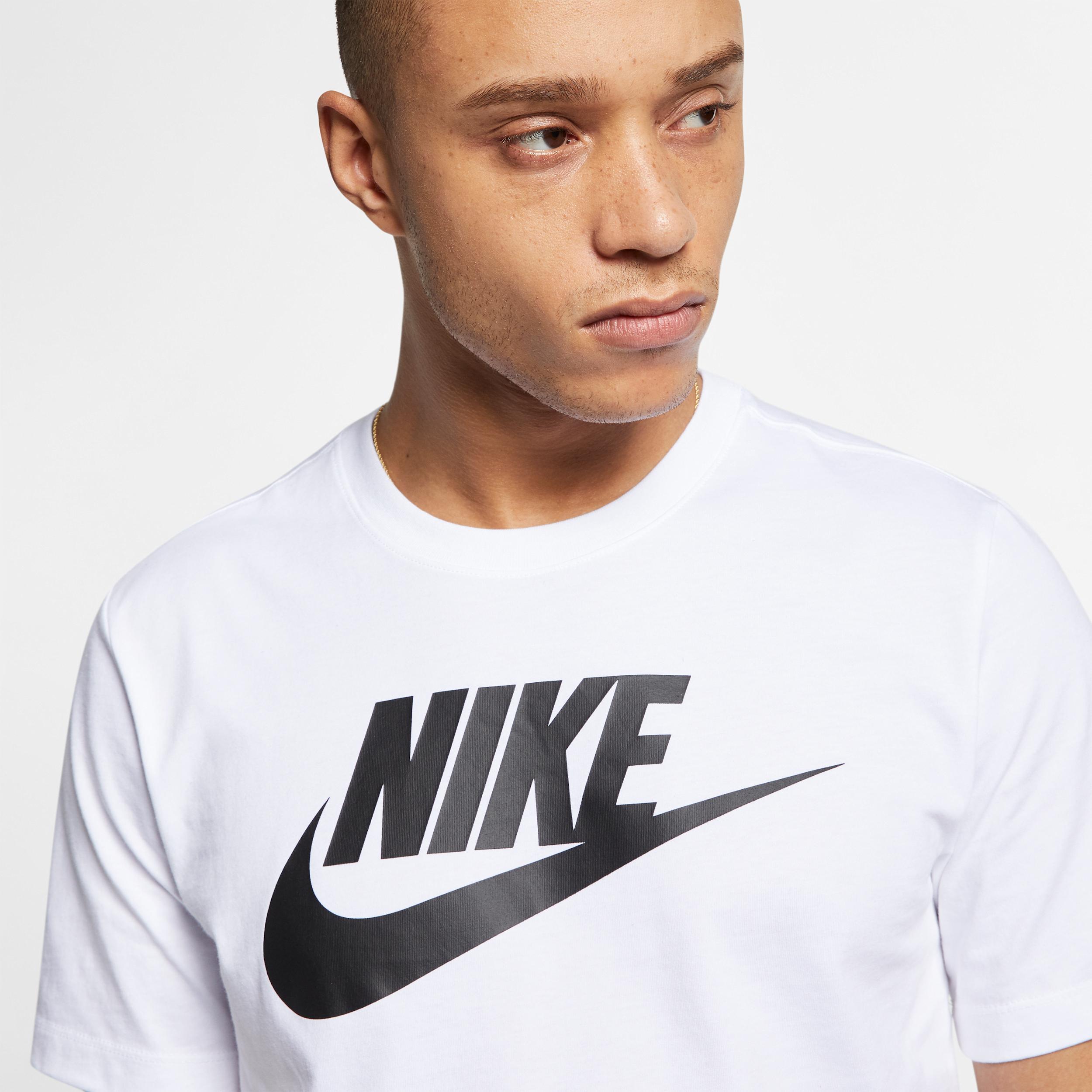 Mens Nike Sportswear T-Shirt | AR5004-101 Product Image