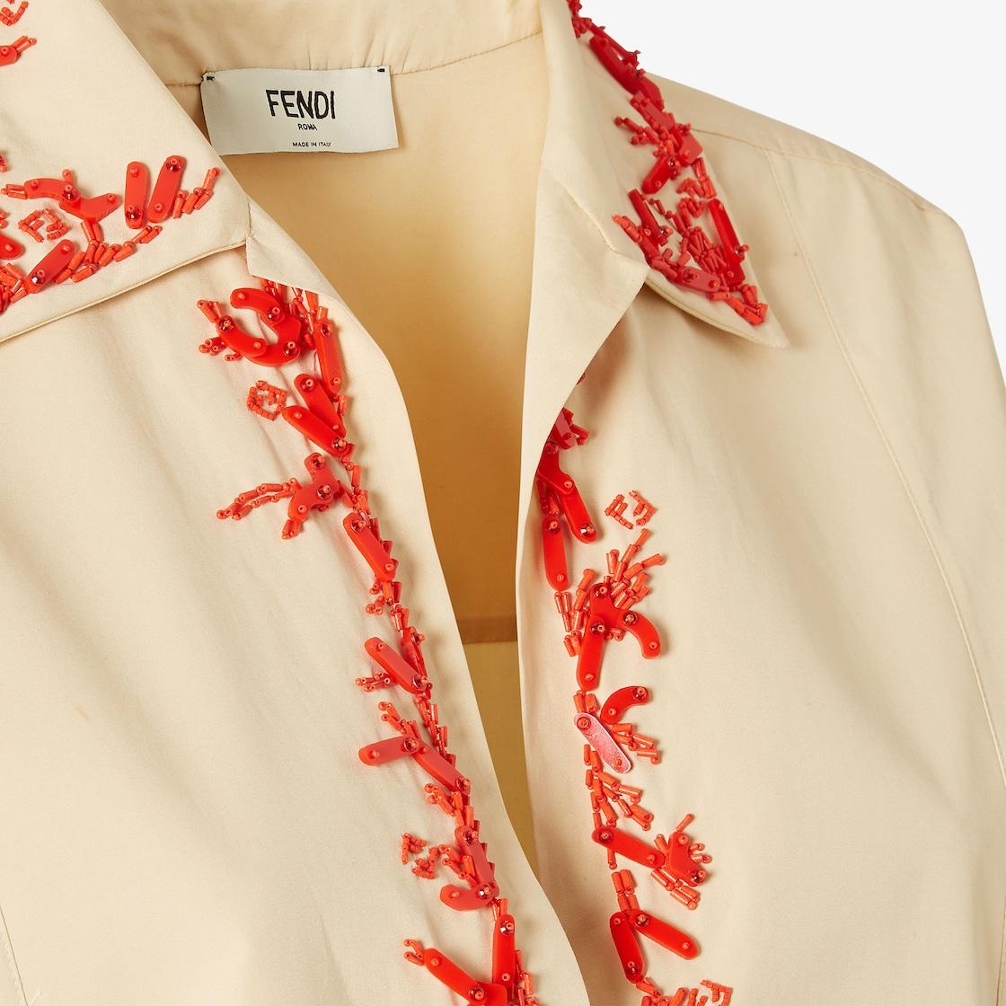 BaguetteWoven bag with Sea Garden embroideries Product Image