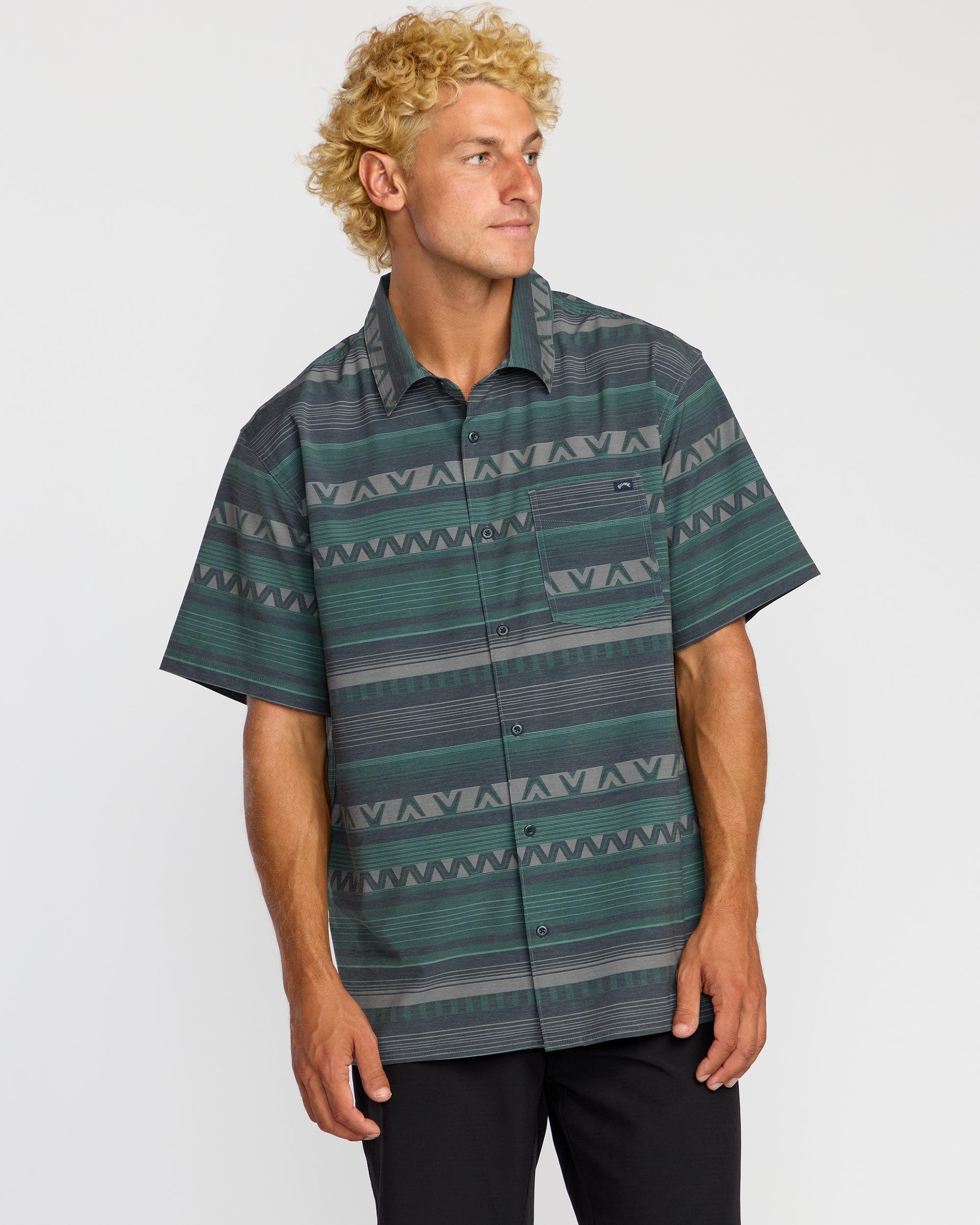 Surftrek Transit Short Sleeve Shirt - Navy Male Product Image