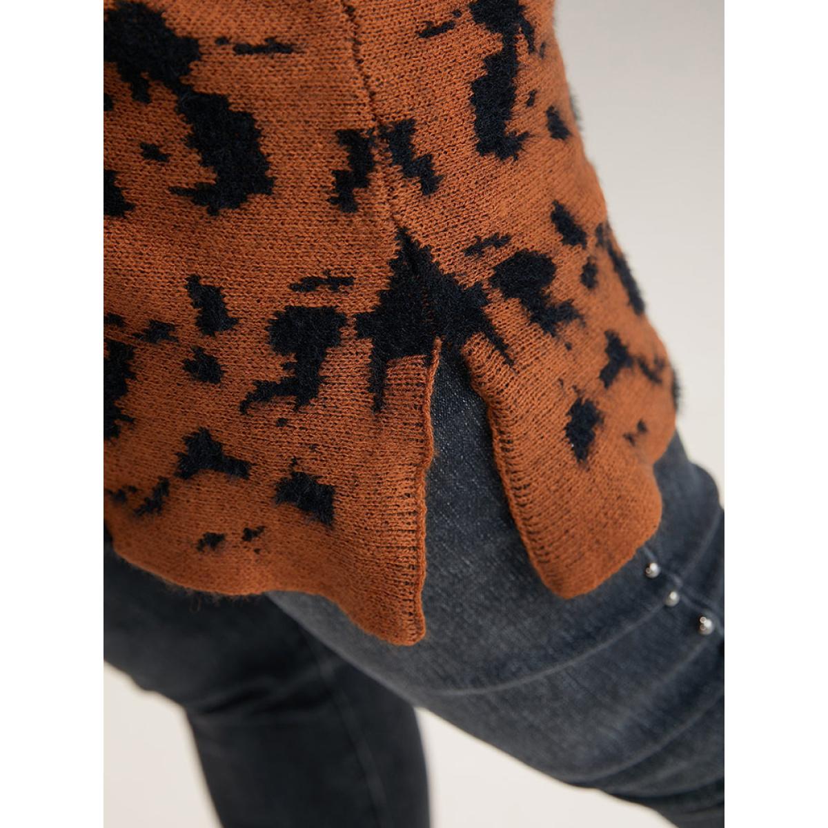 Plus Size Leopard Batwing Sleeve Split Hem Pullover Rust Women Casual Loose Long Sleeve Round Neck Dailywear Pullovers BloomChic 12/L Product Image