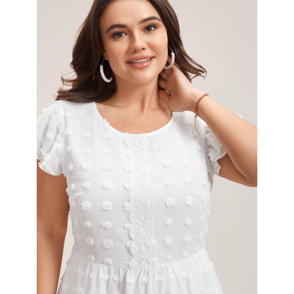 Plus Size Textured Plain Tiered Ruffles Sleeve Dress Originalwhite Women Elegant Woven ribbon&lace trim Round Neck Cap Sleeve Curvy BloomChic 12/L Product Image