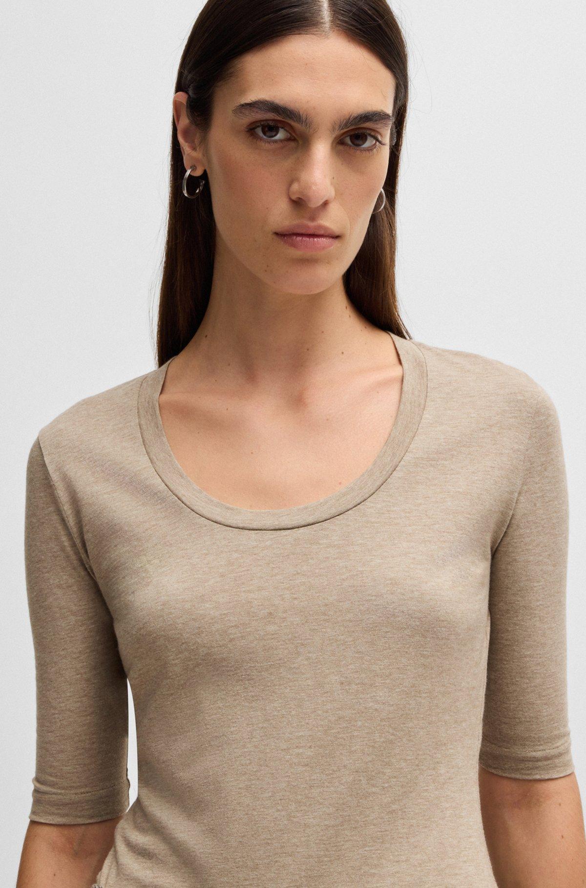 Scoop-neck top in wool and cotton Product Image