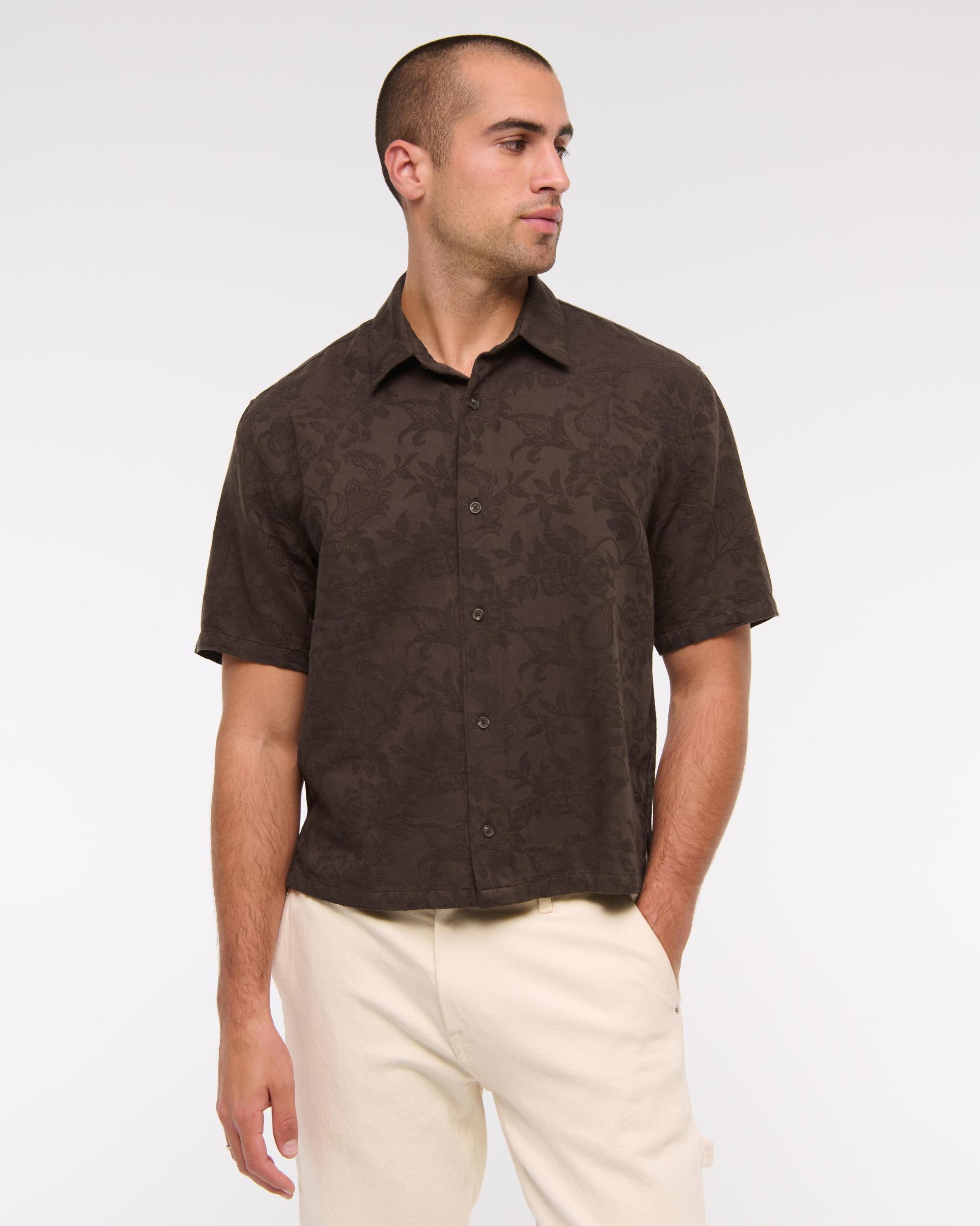 Short-Sleeve Cropped Jacquard Button-Up Shirt Product Image