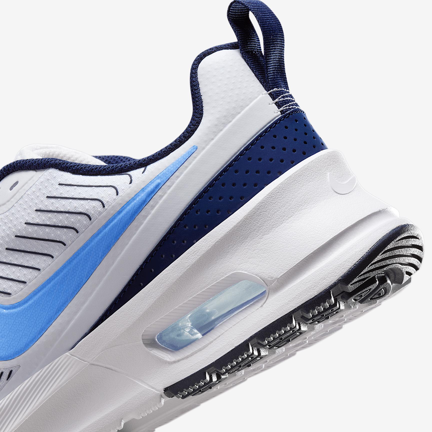 Nike Men's Air Max Nuaxis Shoes Product Image