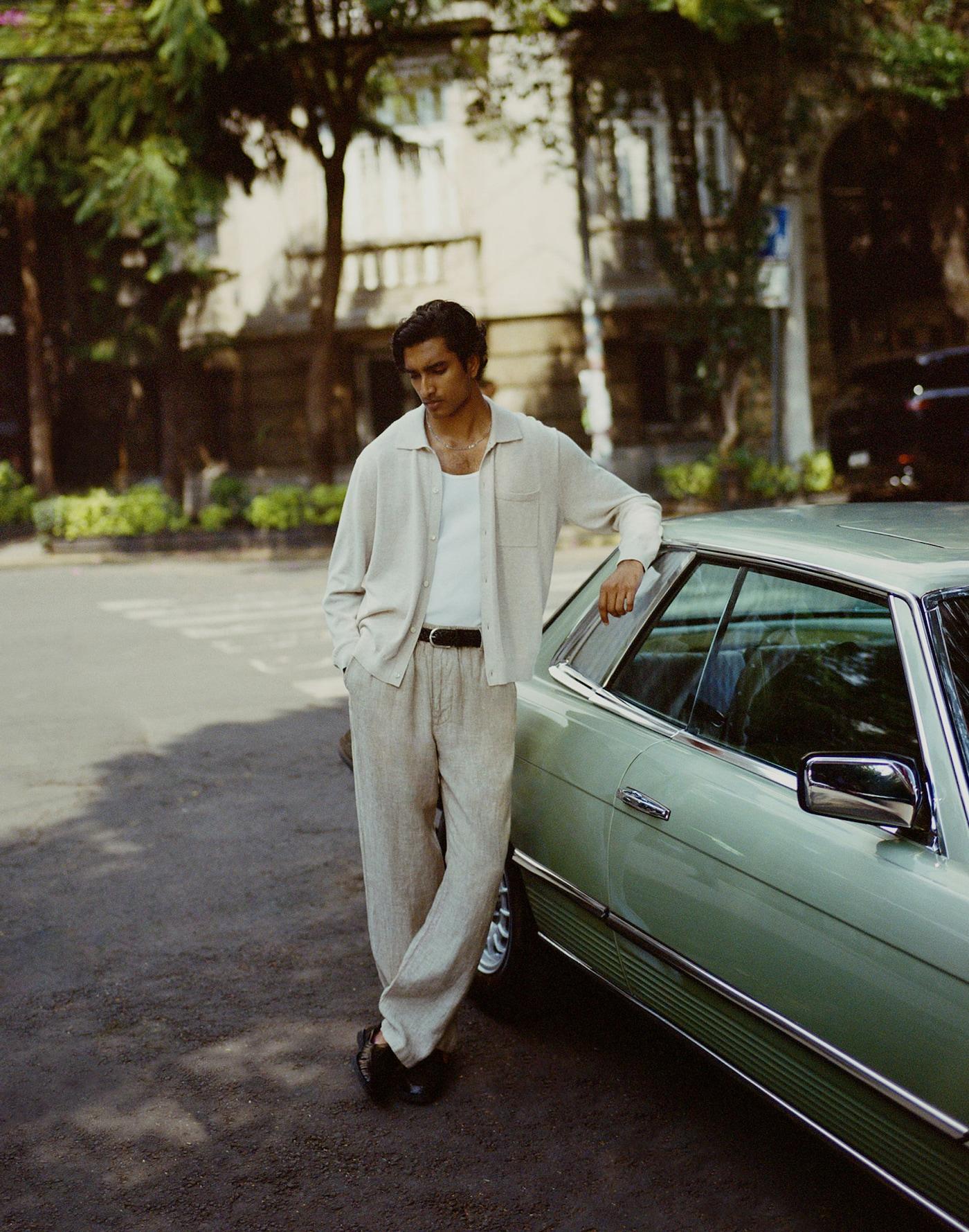 Linen Pull-On Pant Product Image