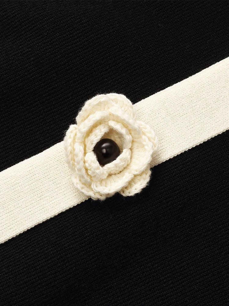 Tencel Contrast Trim V-Neck Women Knit Top With Detachable 3D Flower Product Image