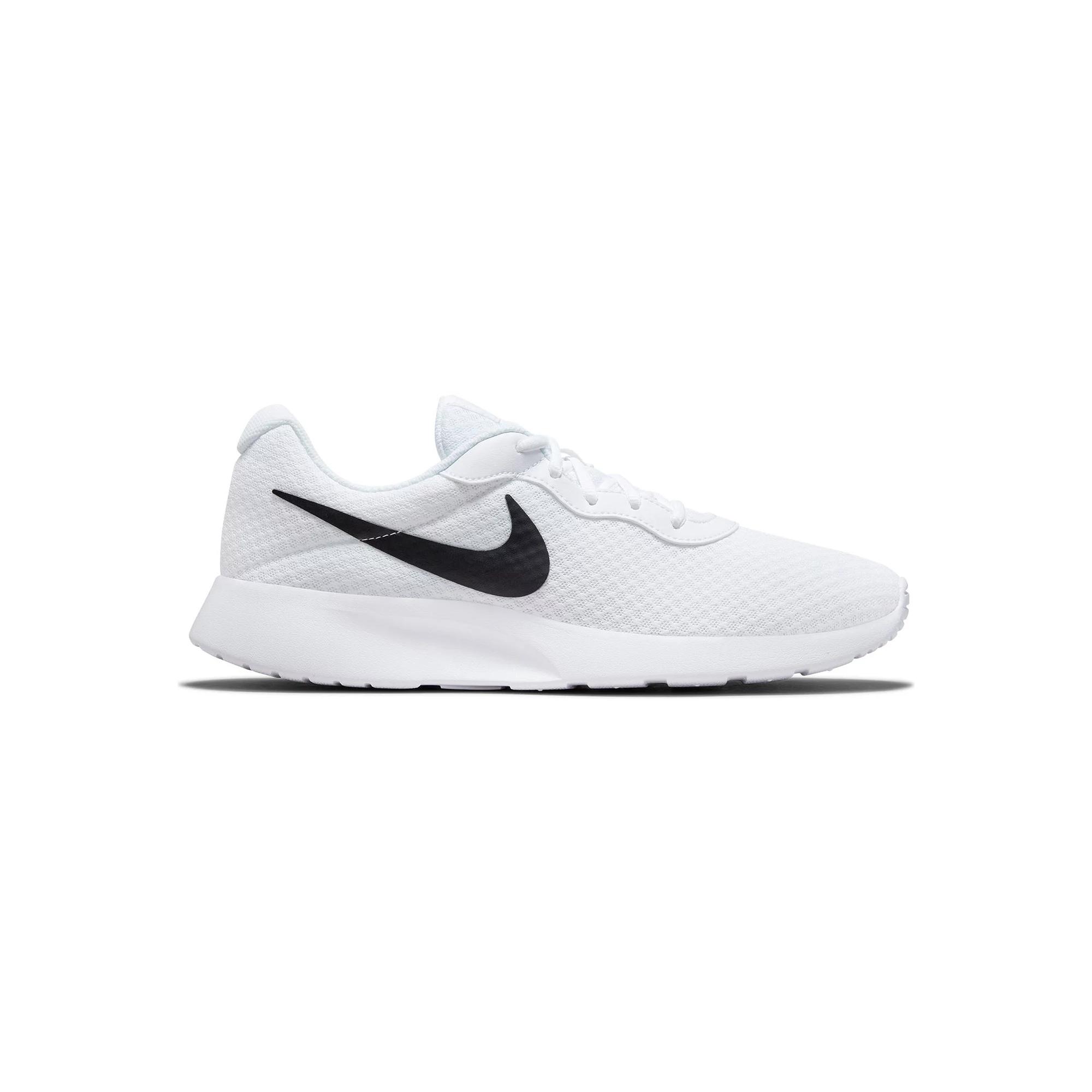 Nike Tanjun Men's Shoes Product Image