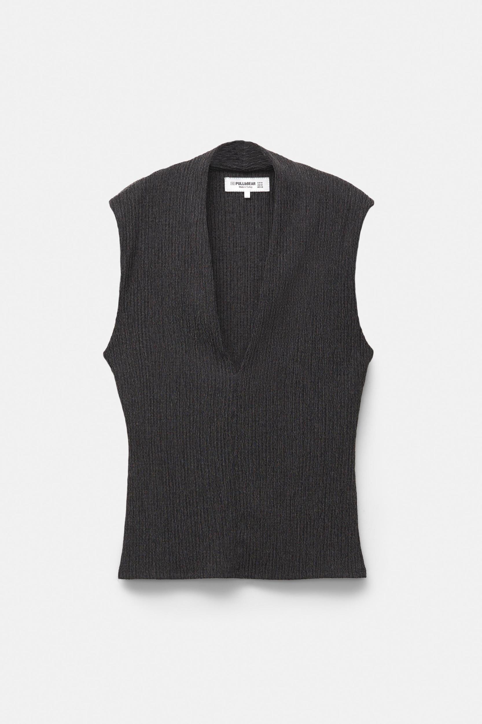 Sleeveless top Product Image