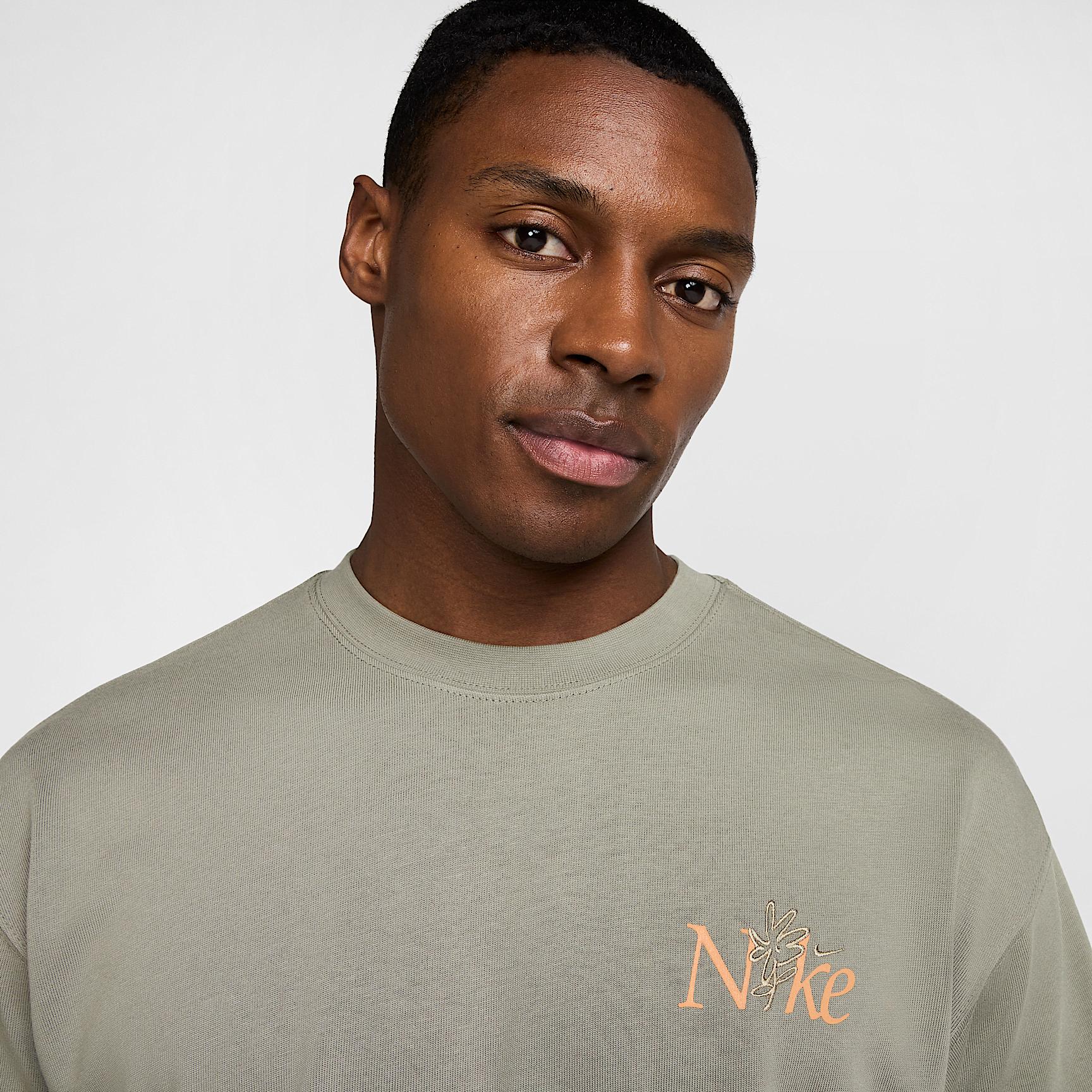 Nike Sportswear Max90 T-Shirt Product Image