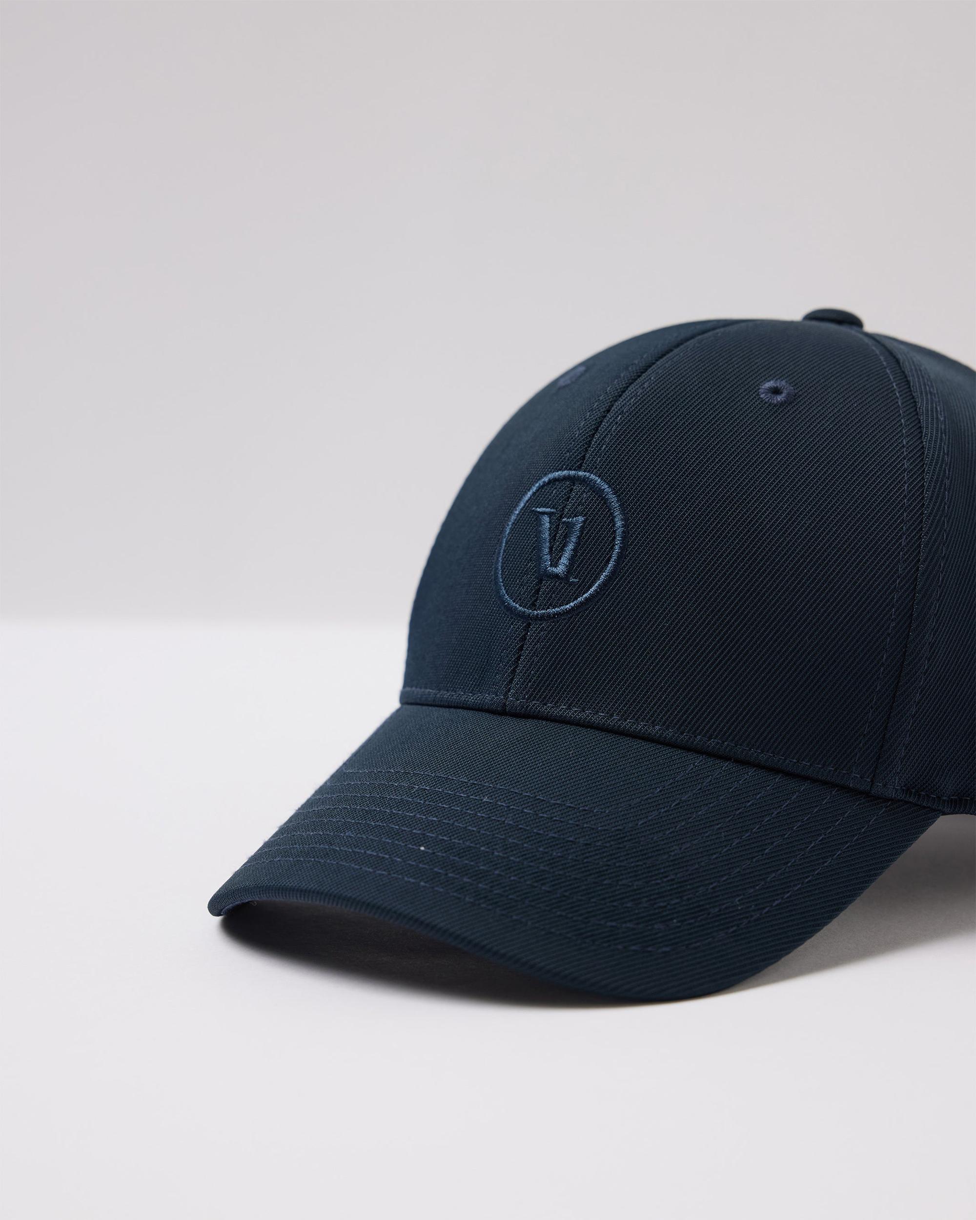 Signal Golf Hat Product Image