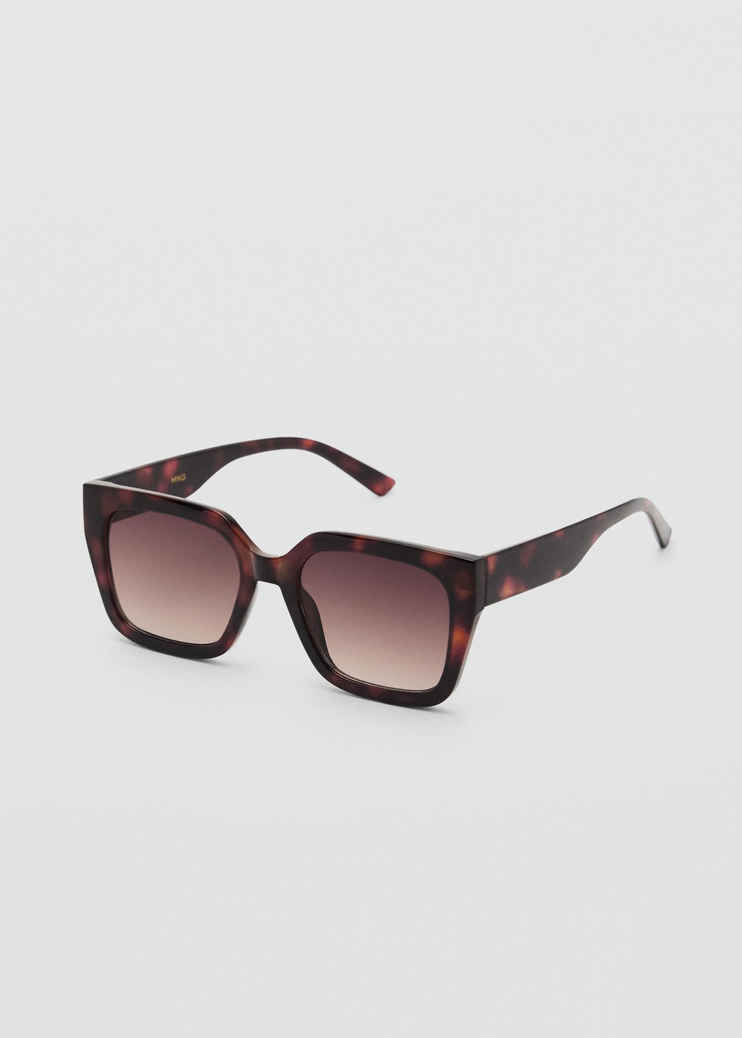 Squared frame sunglasses - Women | MANGO USA Product Image