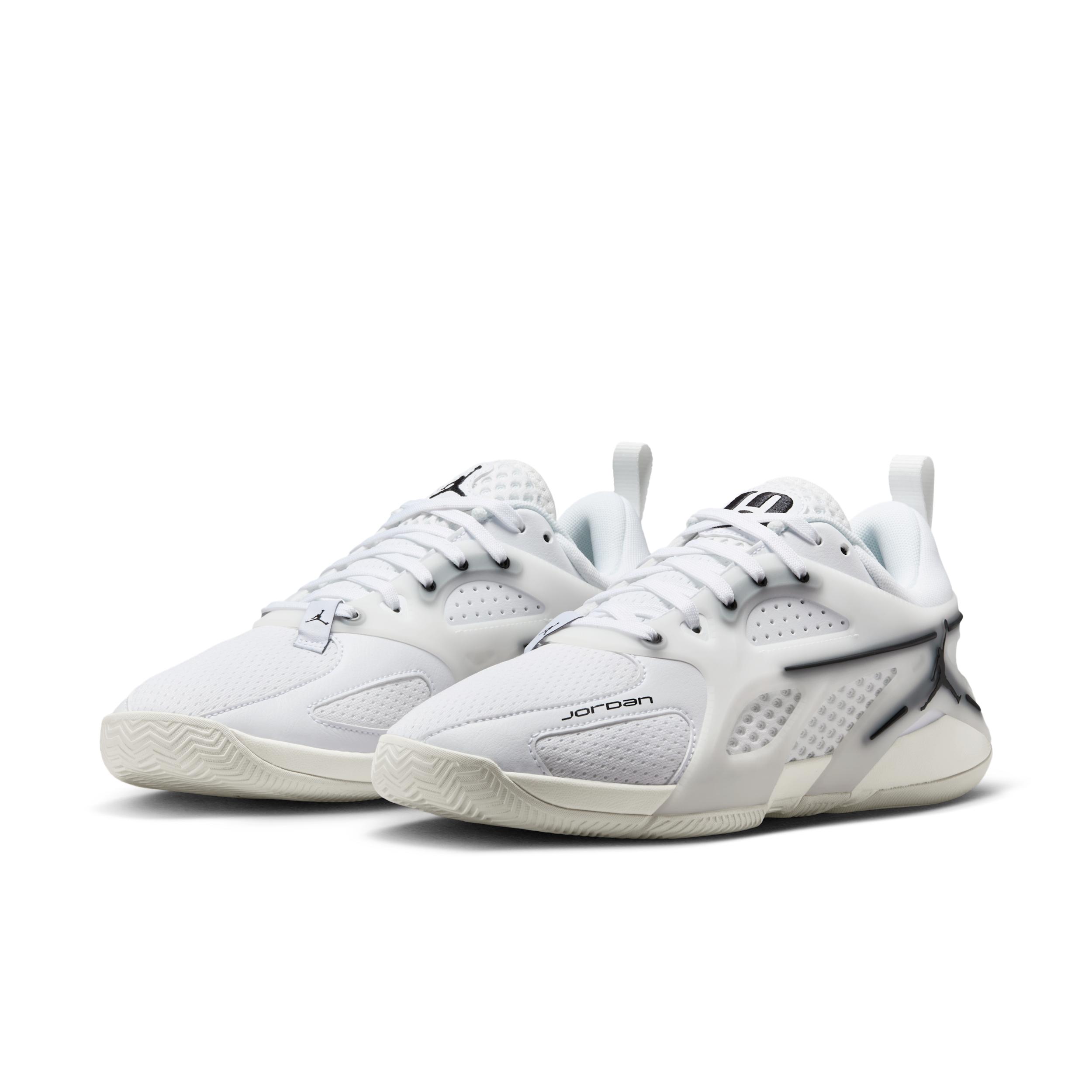 Womens Jordan Heir Series Triple White Basketball Shoes | FZ2471-110 Product Image