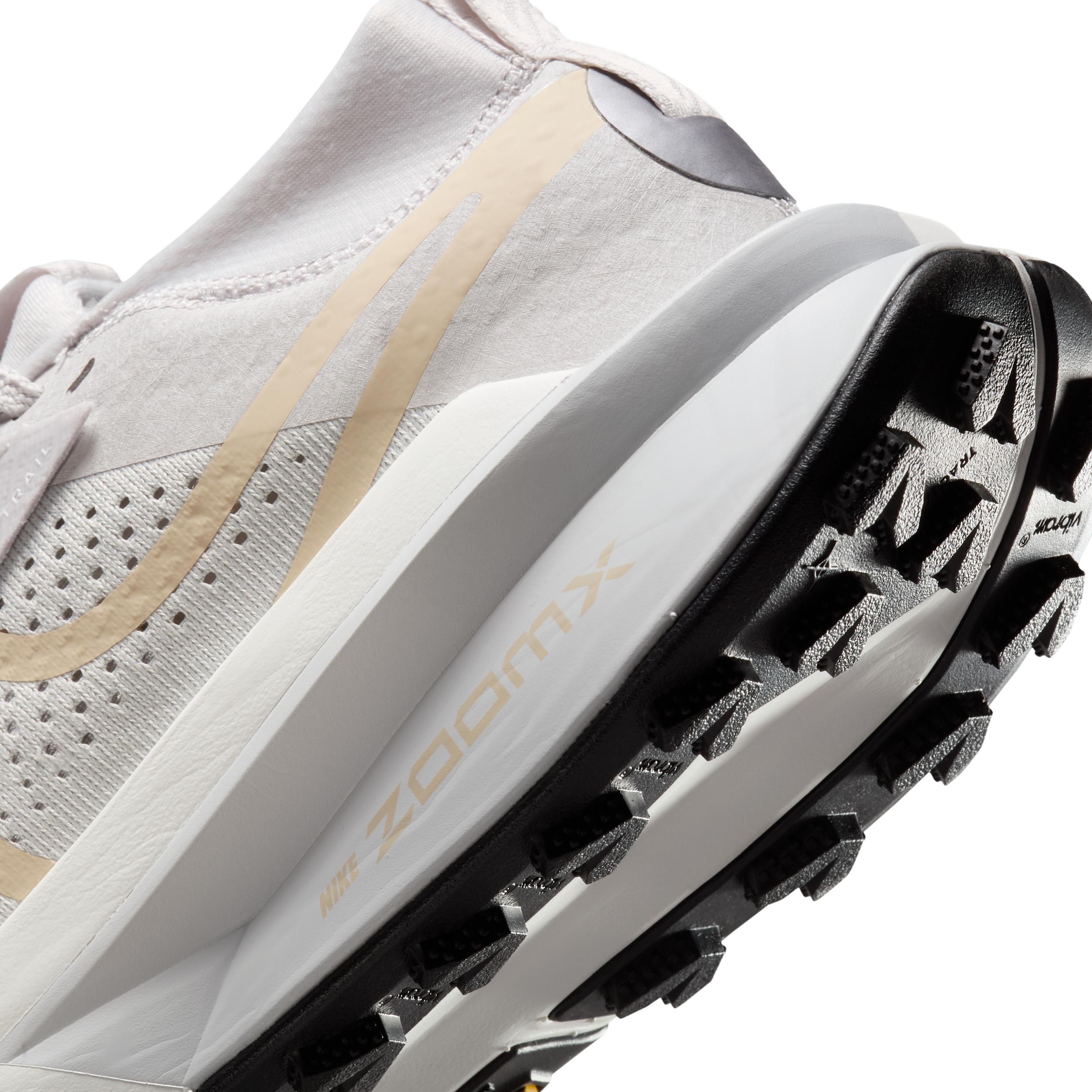 Nike Womens Zegama 2 Trail Running Shoes | FD5191-007 Product Image