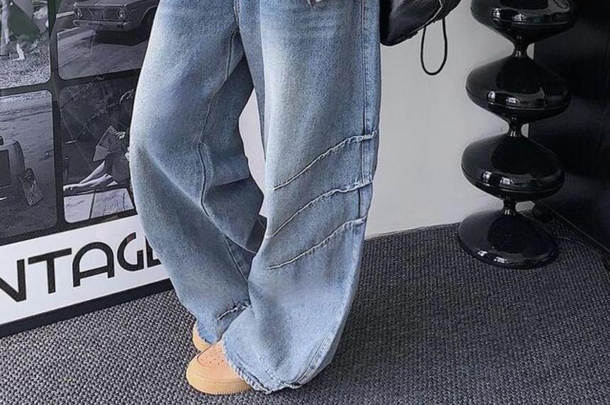 Low-Waist Wide-Leg Jeans Product Image