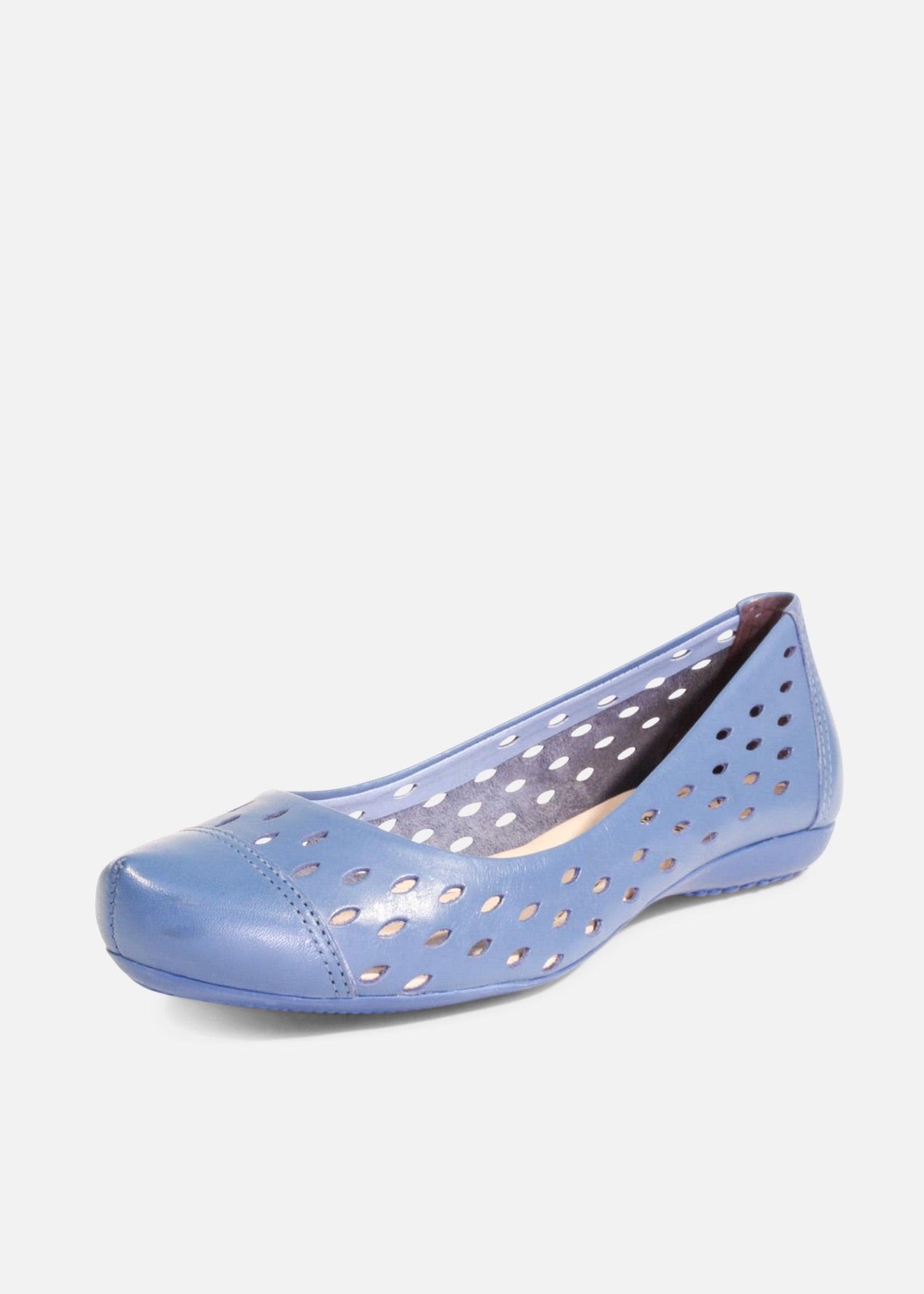 Grand Leather Comfort Flats Product Image