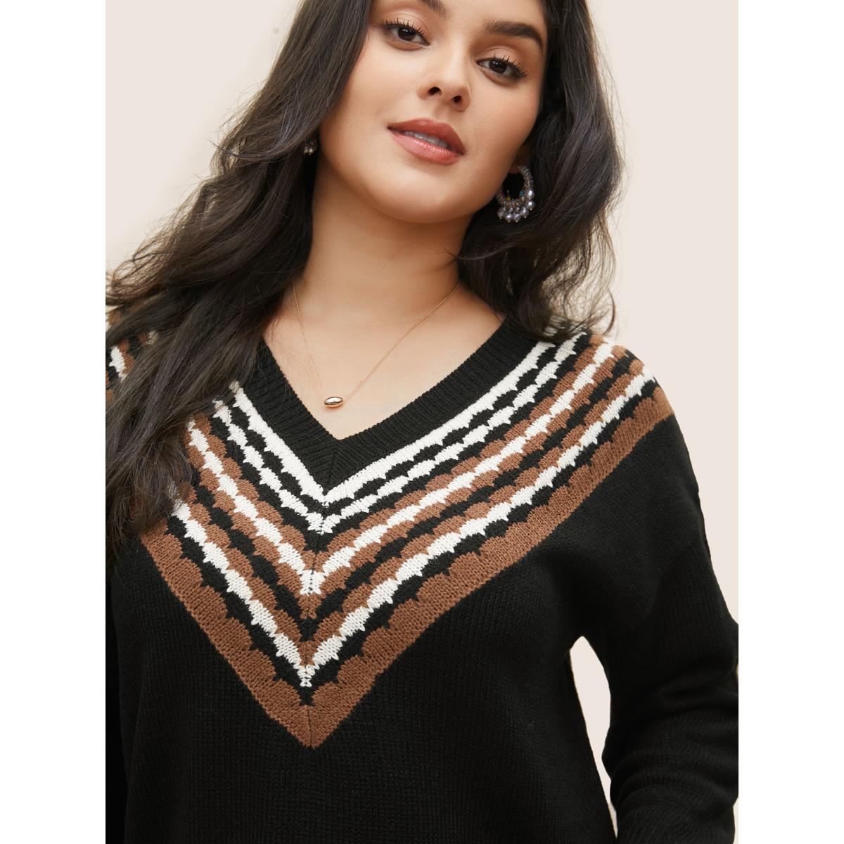 Plus Size V Contrast Striped Patchwork Knit Pullover Black Women Casual Loose Long Sleeve V-neck Dailywear Pullovers BloomChic 14-16/1X Product Image