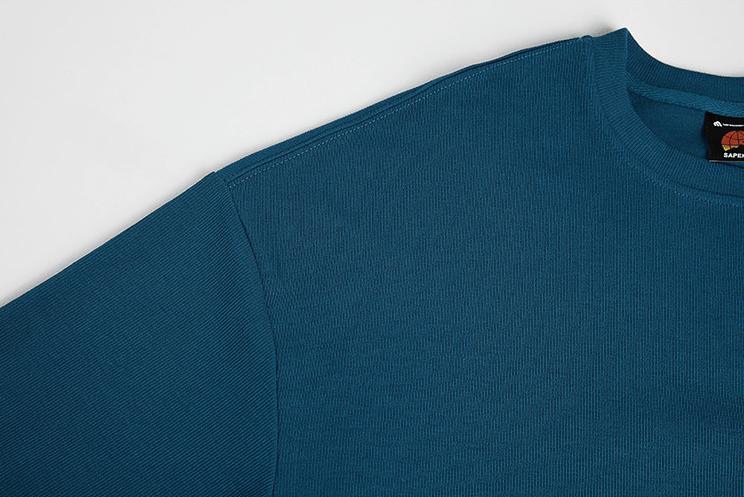 RT No. 3204 ROUND NECK SWEATER Product Image