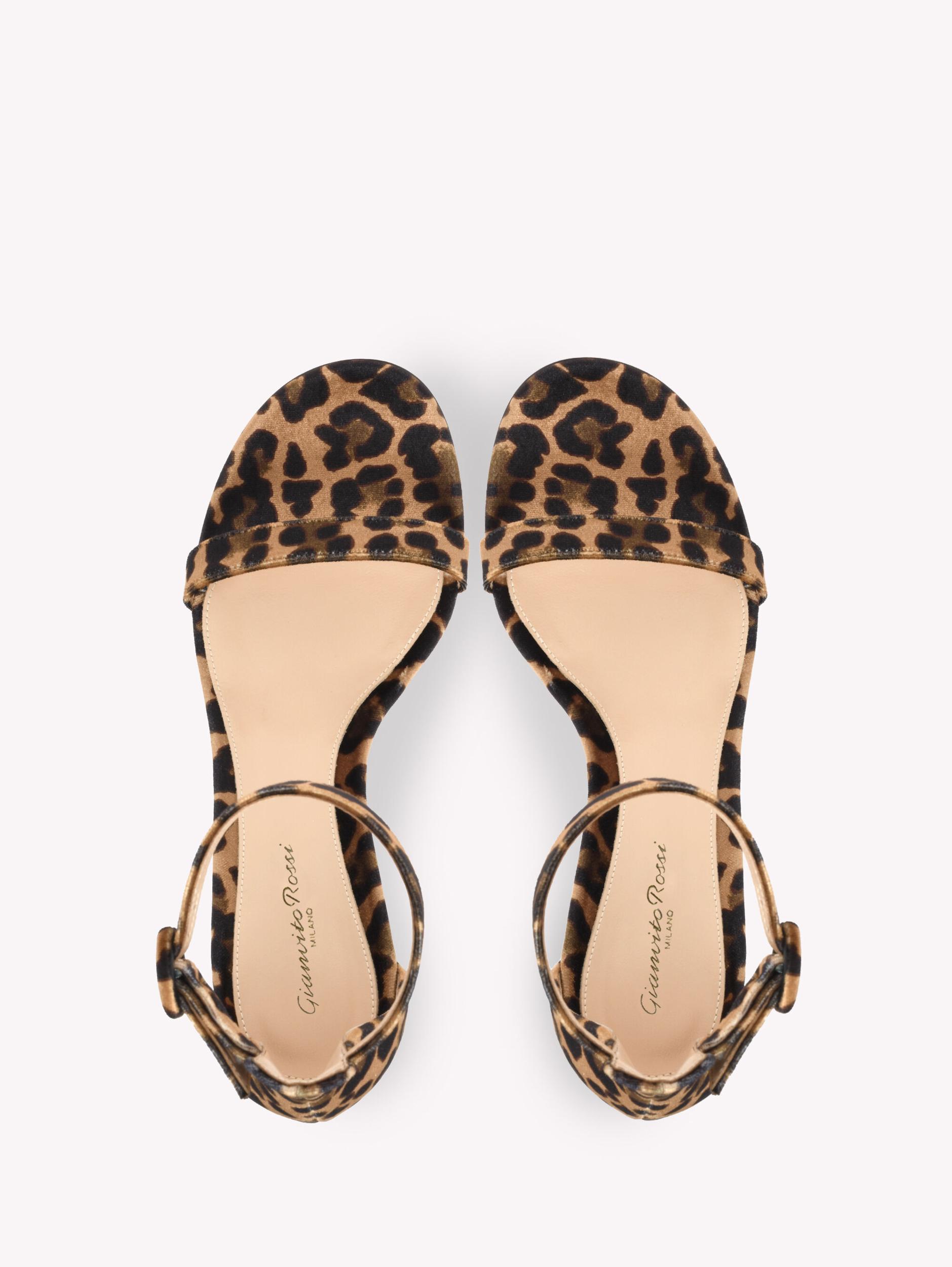 GAETA 45 Gianvito Rossi Product Image