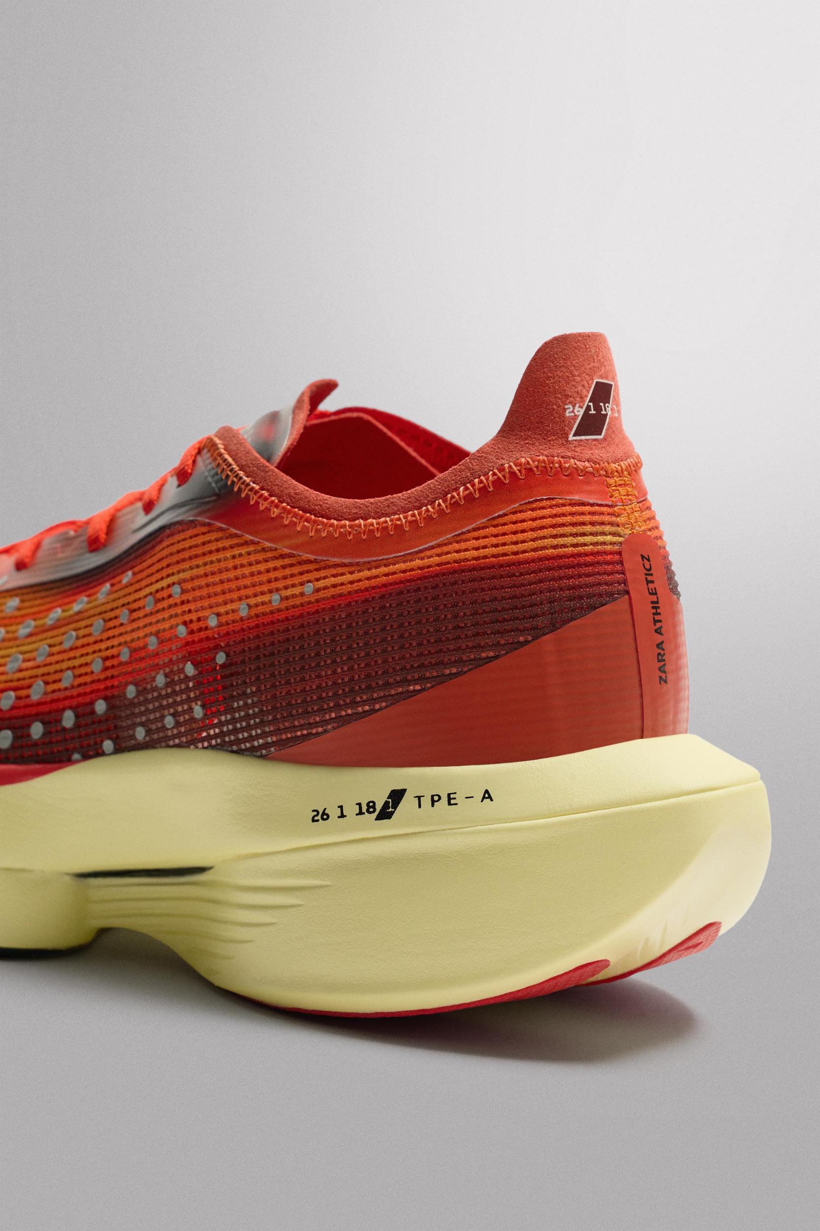 MARATHON SNEAKERS Product Image