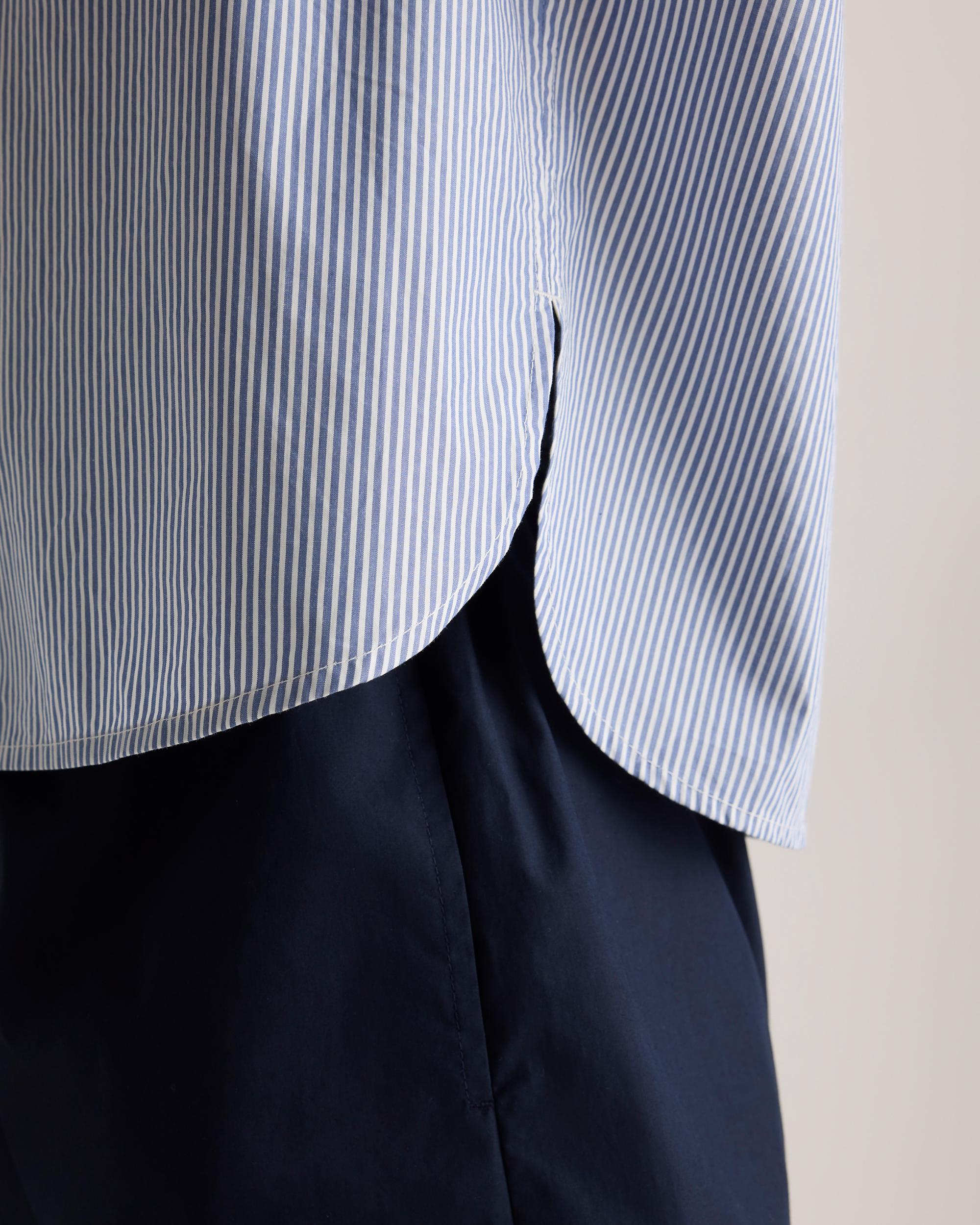 Quince | Women's Poplin Cropped Long Sleeve Shirt Organic Cotton Product Image