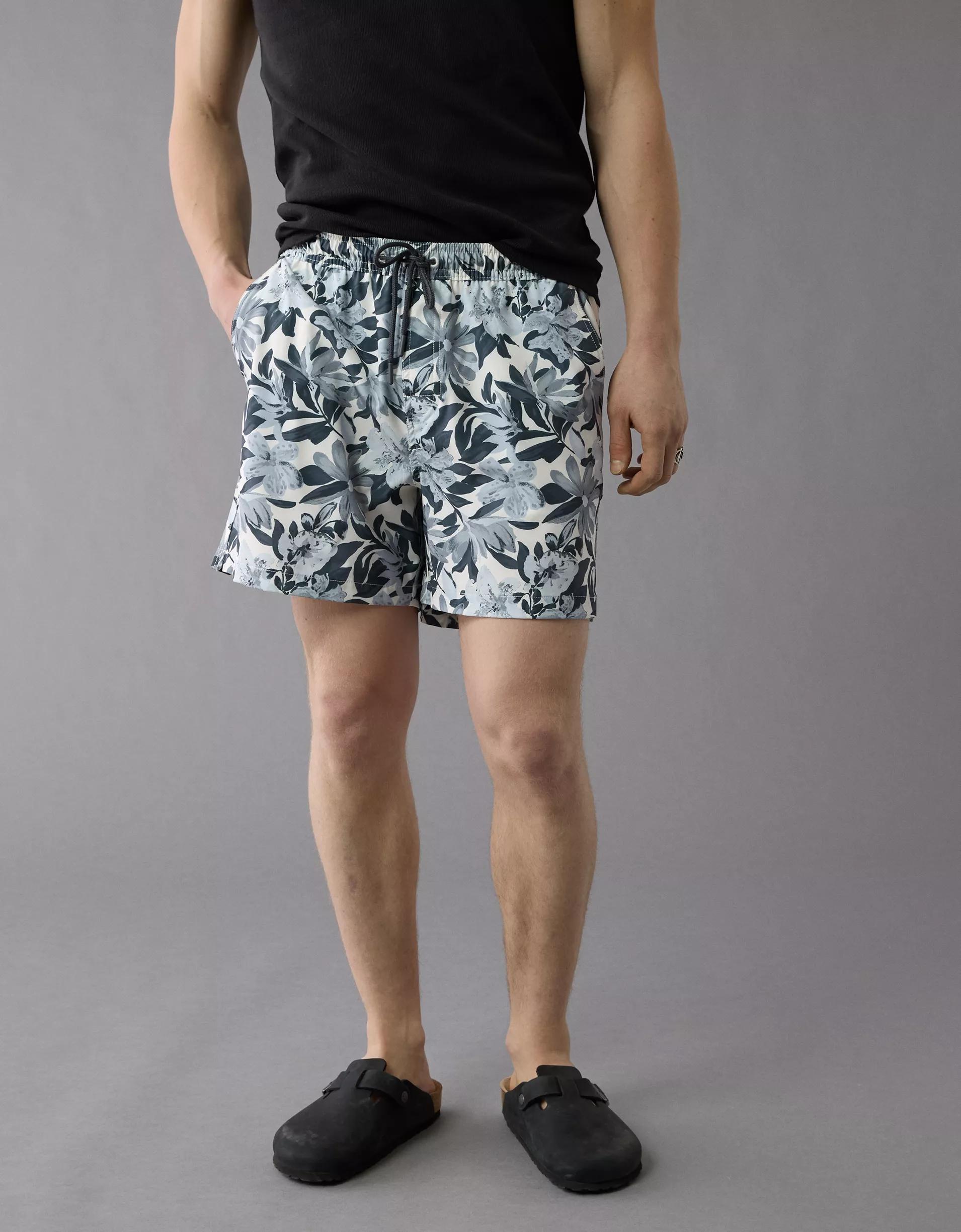 AE Men's 5" Flex Swim Trunk Product Image