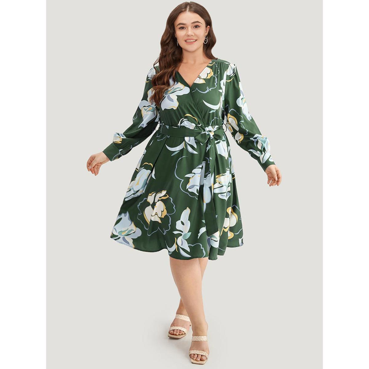 Plus Size Floral Print Belted Long Sleeve Dress DarkGreen Women Vacation Belted V-neck Long Sleeve Curvy Midi Dress BloomChic 28/5X Product Image