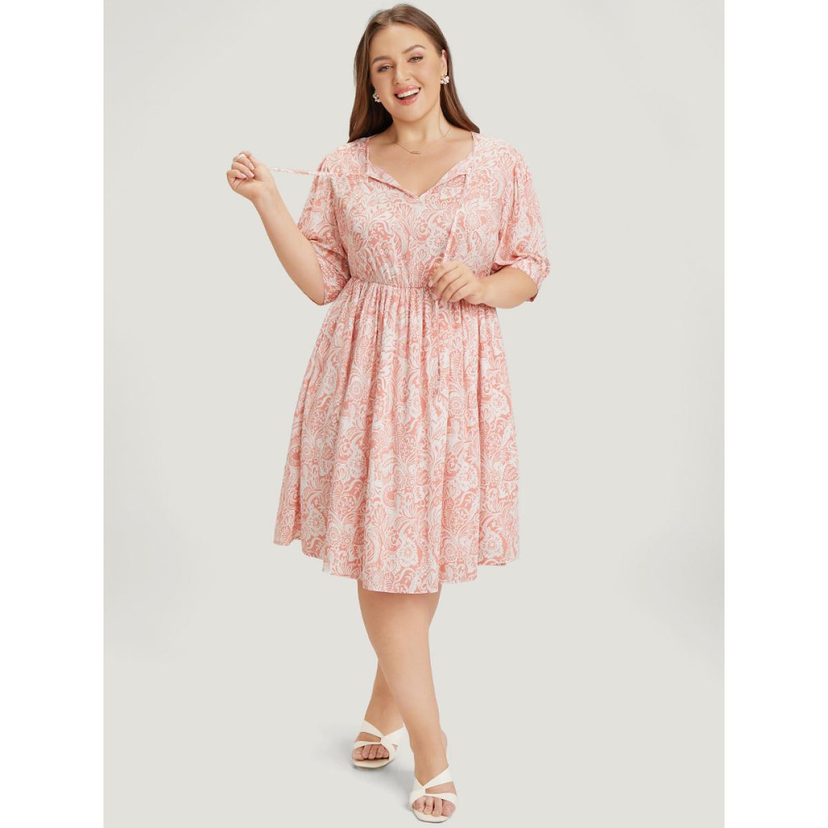 Plus Size Floral Puff Sleeve Pocket Flutter Keyhole Knot Neck Dress Coral Women Vacation Ruffles Tie Neck Short sleeve Curvy Knee Dress BloomChic 14-16/1X Product Image