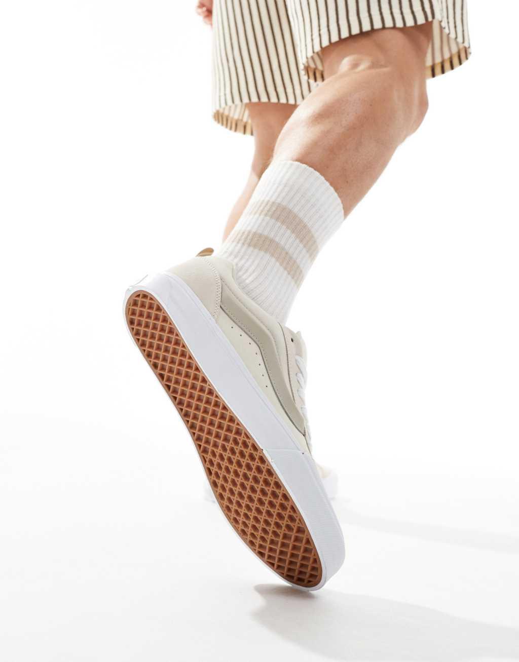 Vans Knu Skool sneakers in beige Product Image
