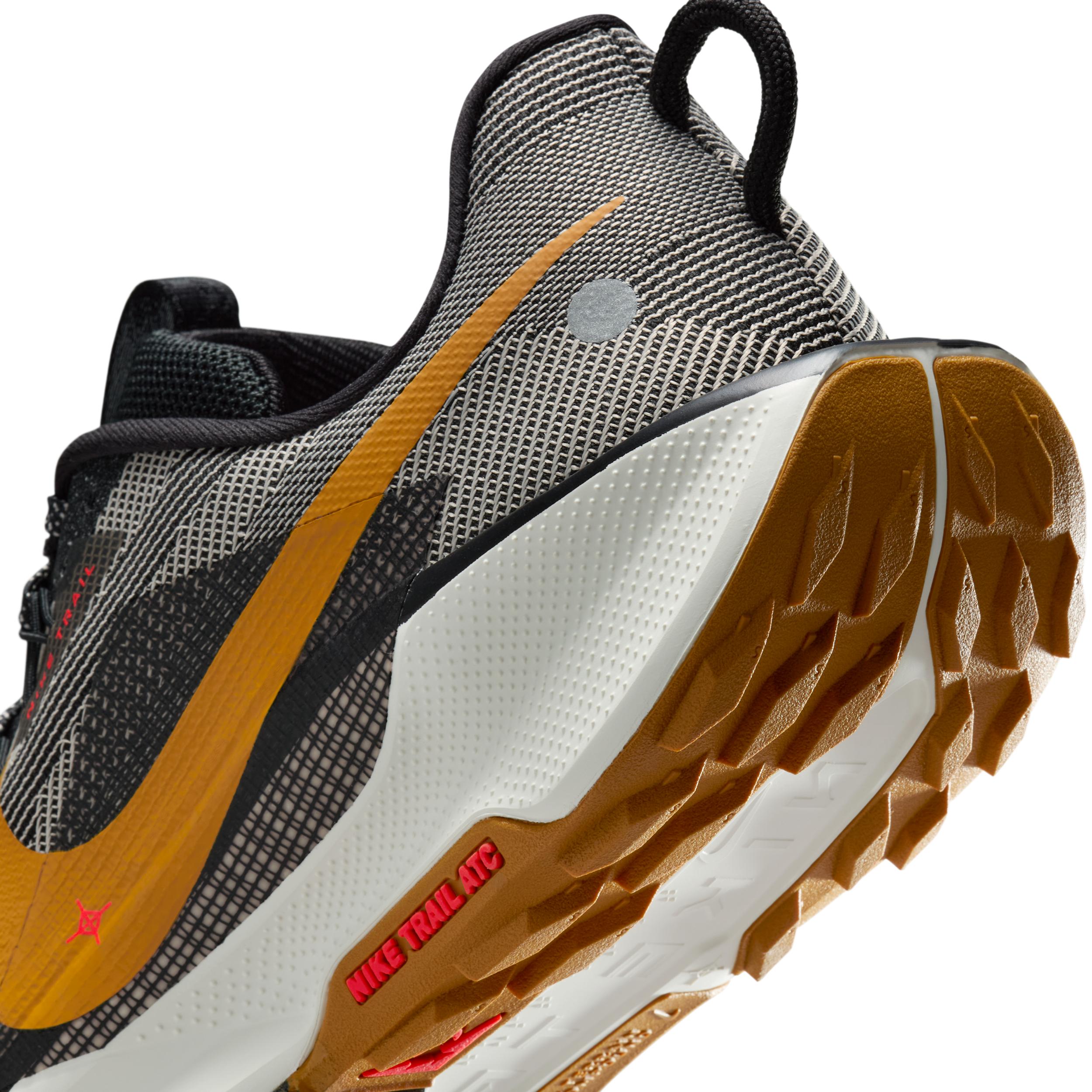 Nike Mens Pegasus Trail 5 Trail Running Shoes | DV3864-009 Product Image