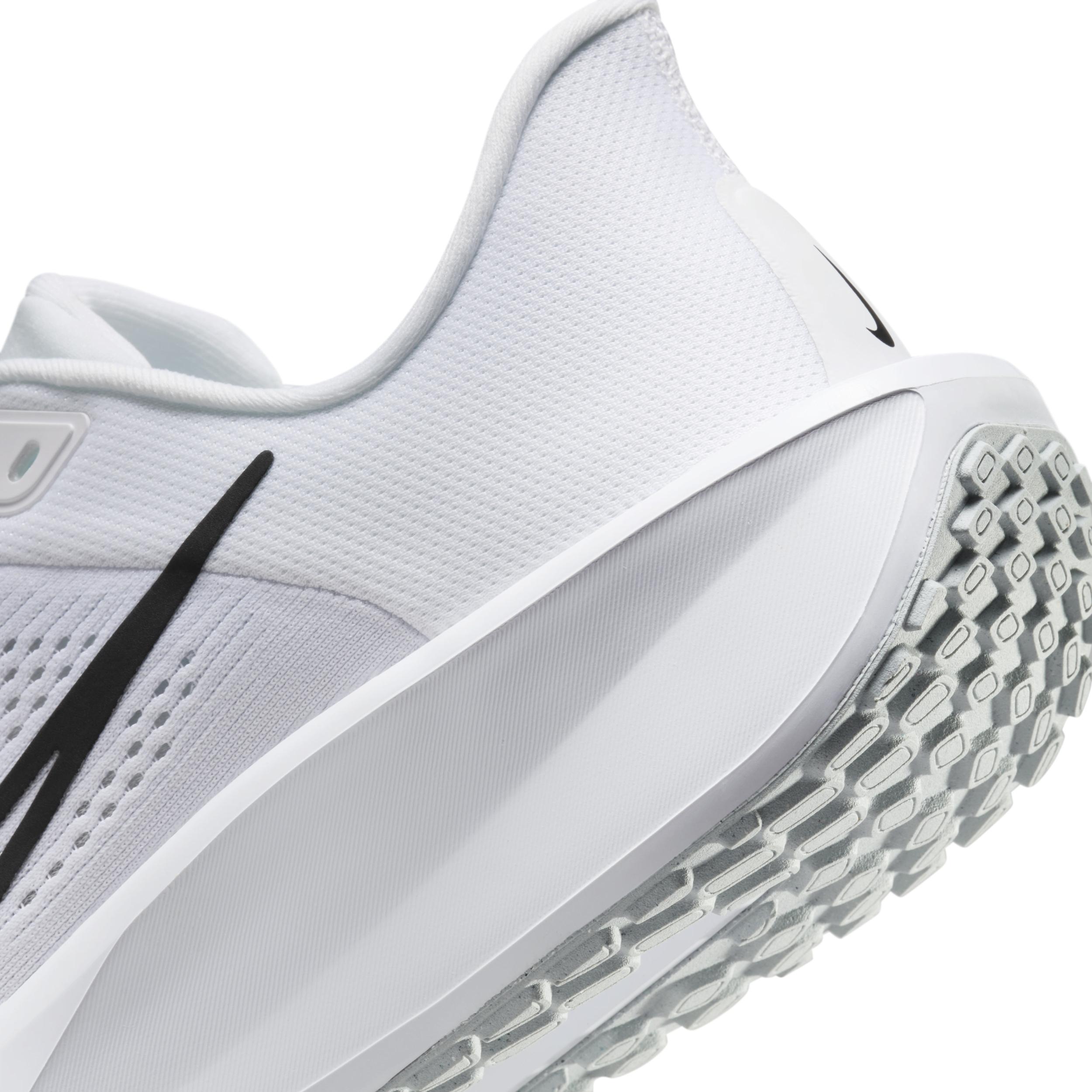 Nike Quest 6 Men's Road Running Shoes,  Product Image